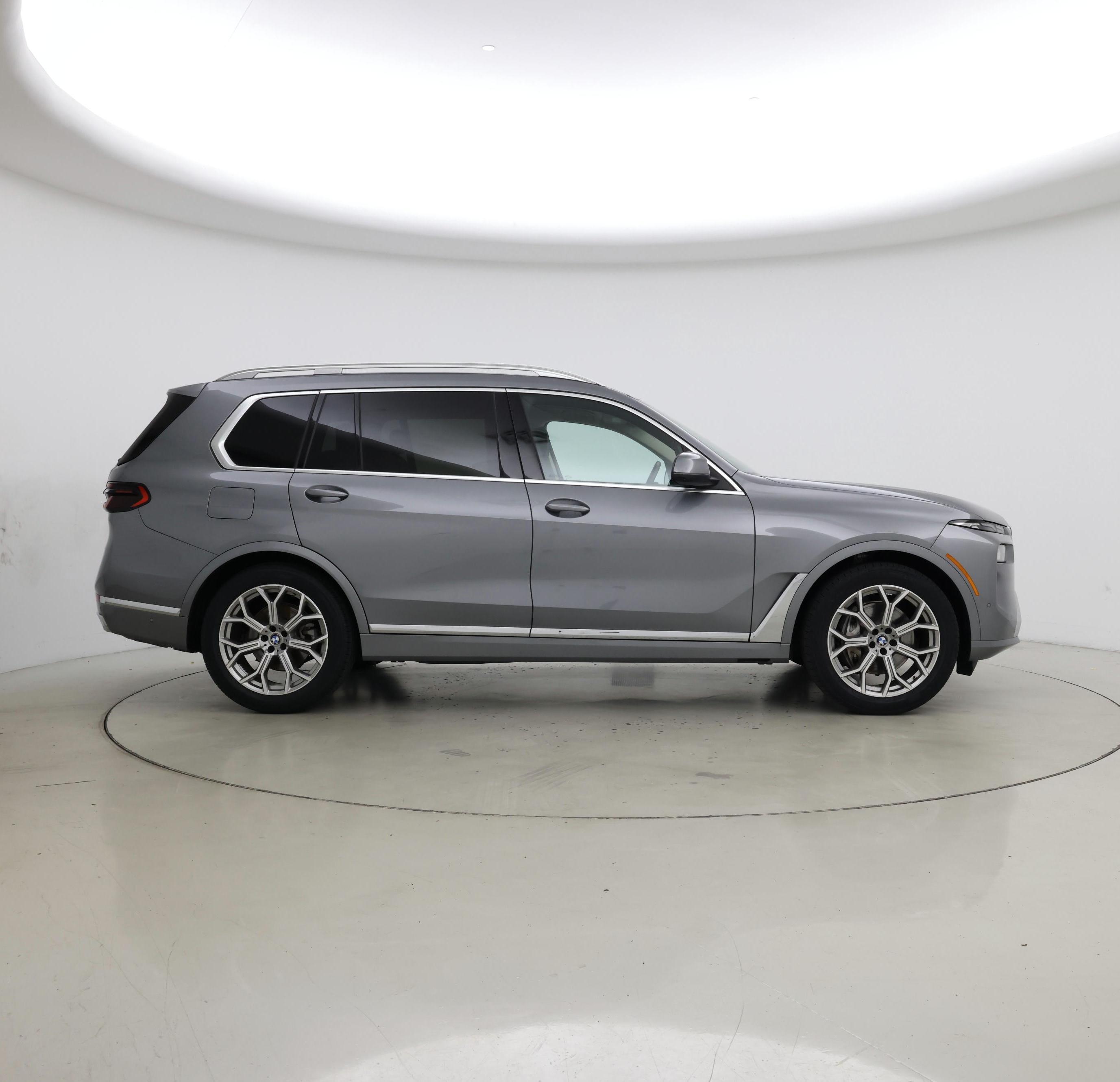 Thumbnail: 2025 BMW X7 - 7