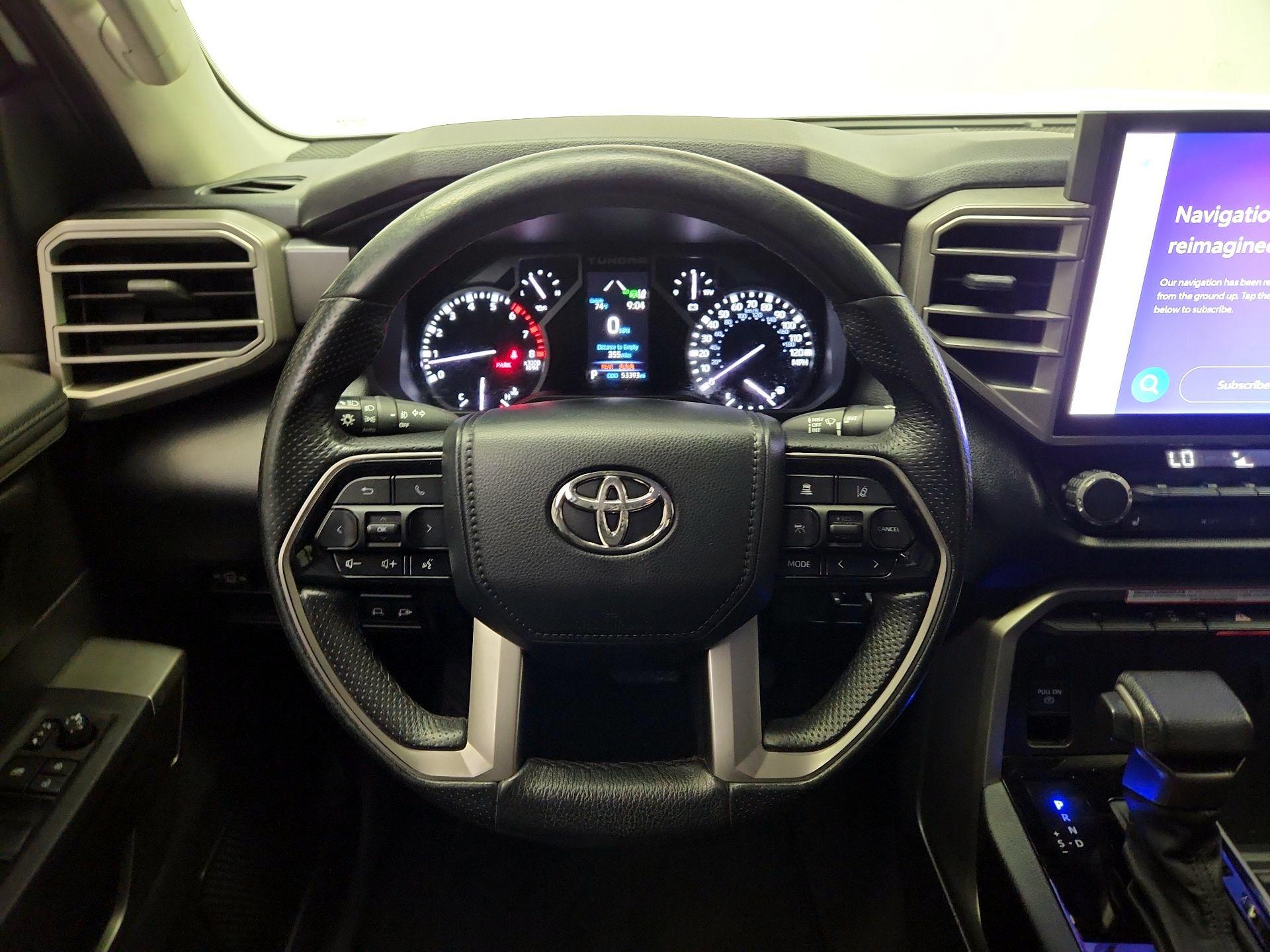 Thumbnail: 2022 Toyota Tundra - 10