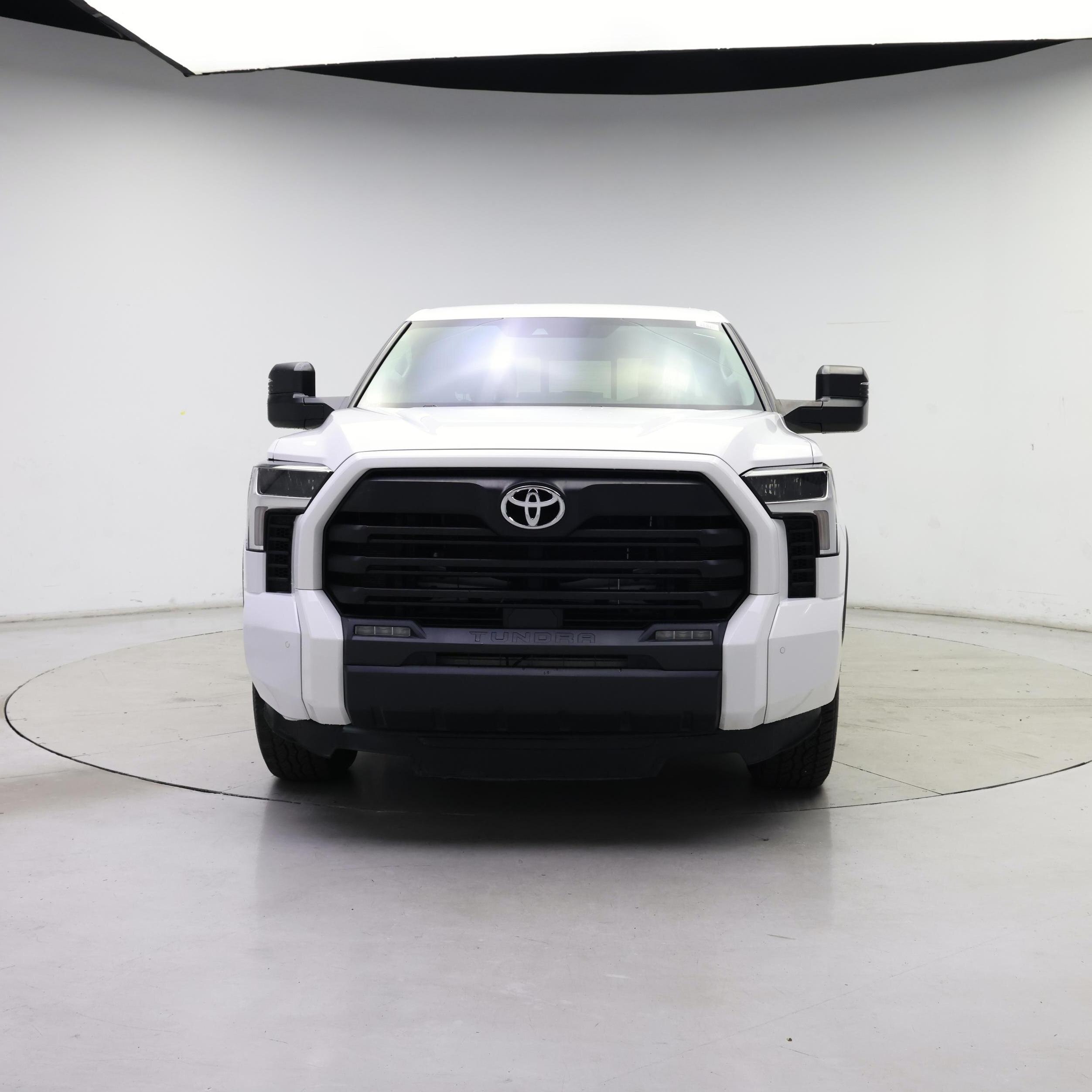 Thumbnail: 2022 Toyota Tundra - 5