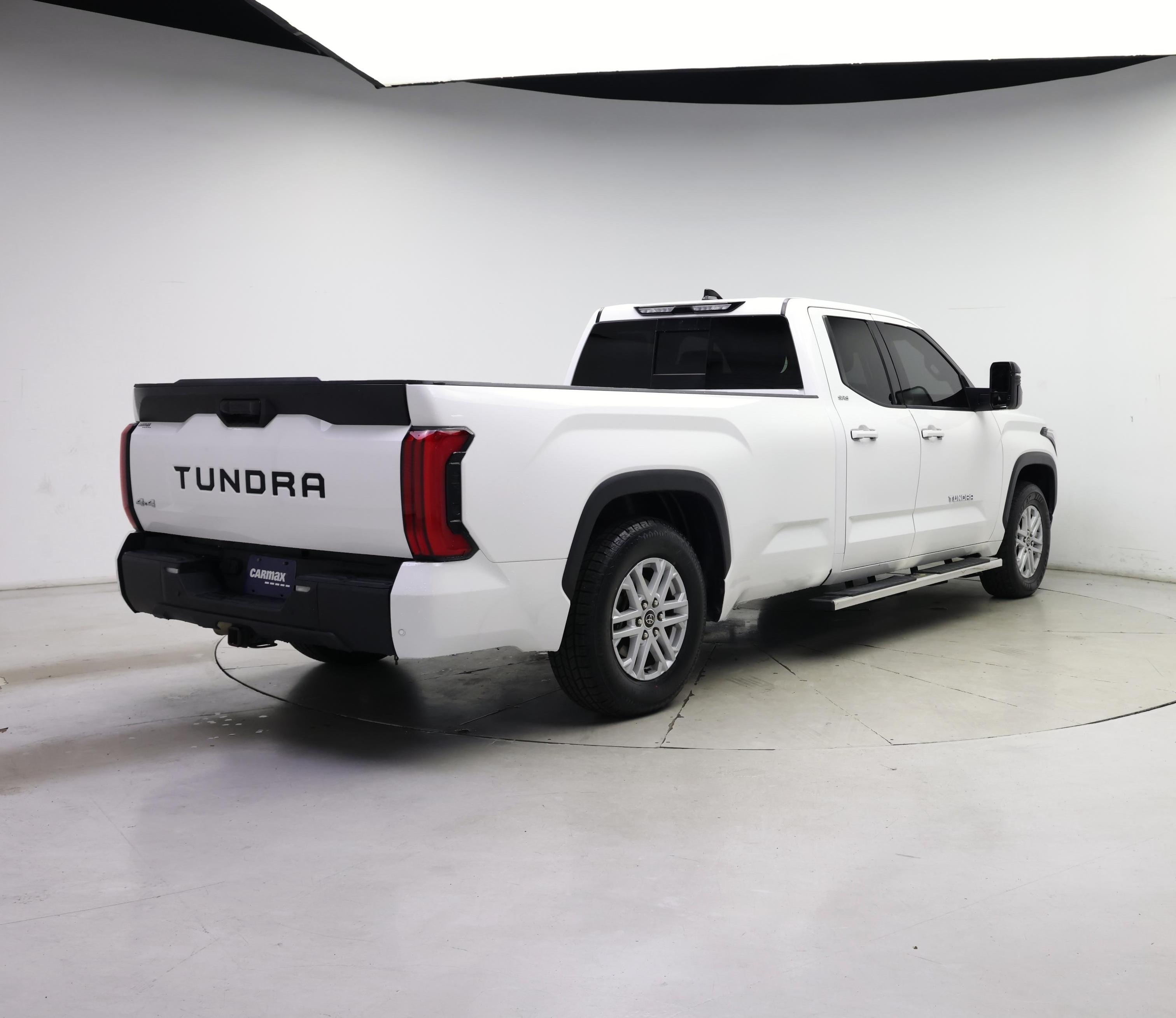 Thumbnail: 2022 Toyota Tundra - 8