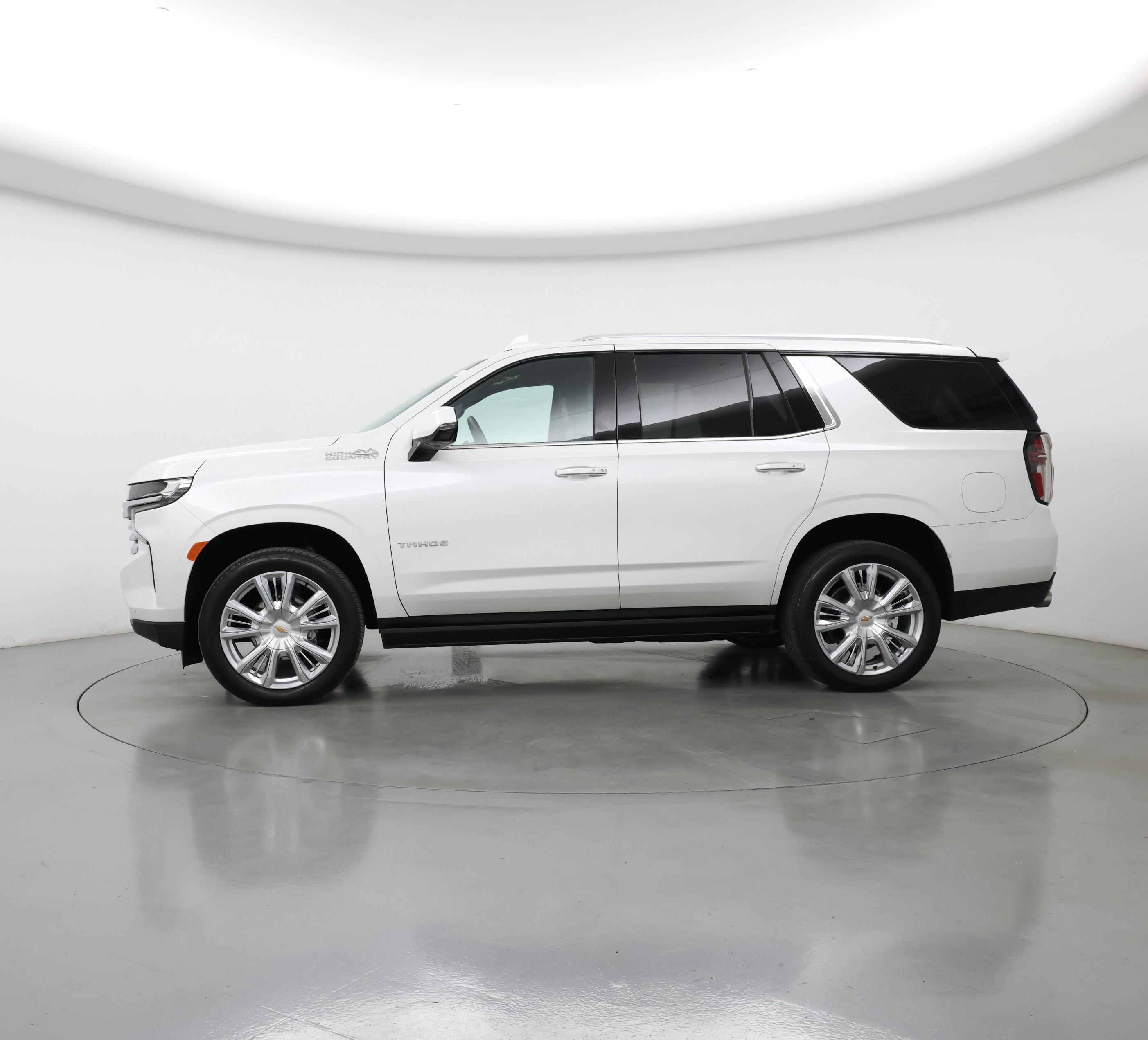 Thumbnail: 2023 Chevrolet Tahoe - 3