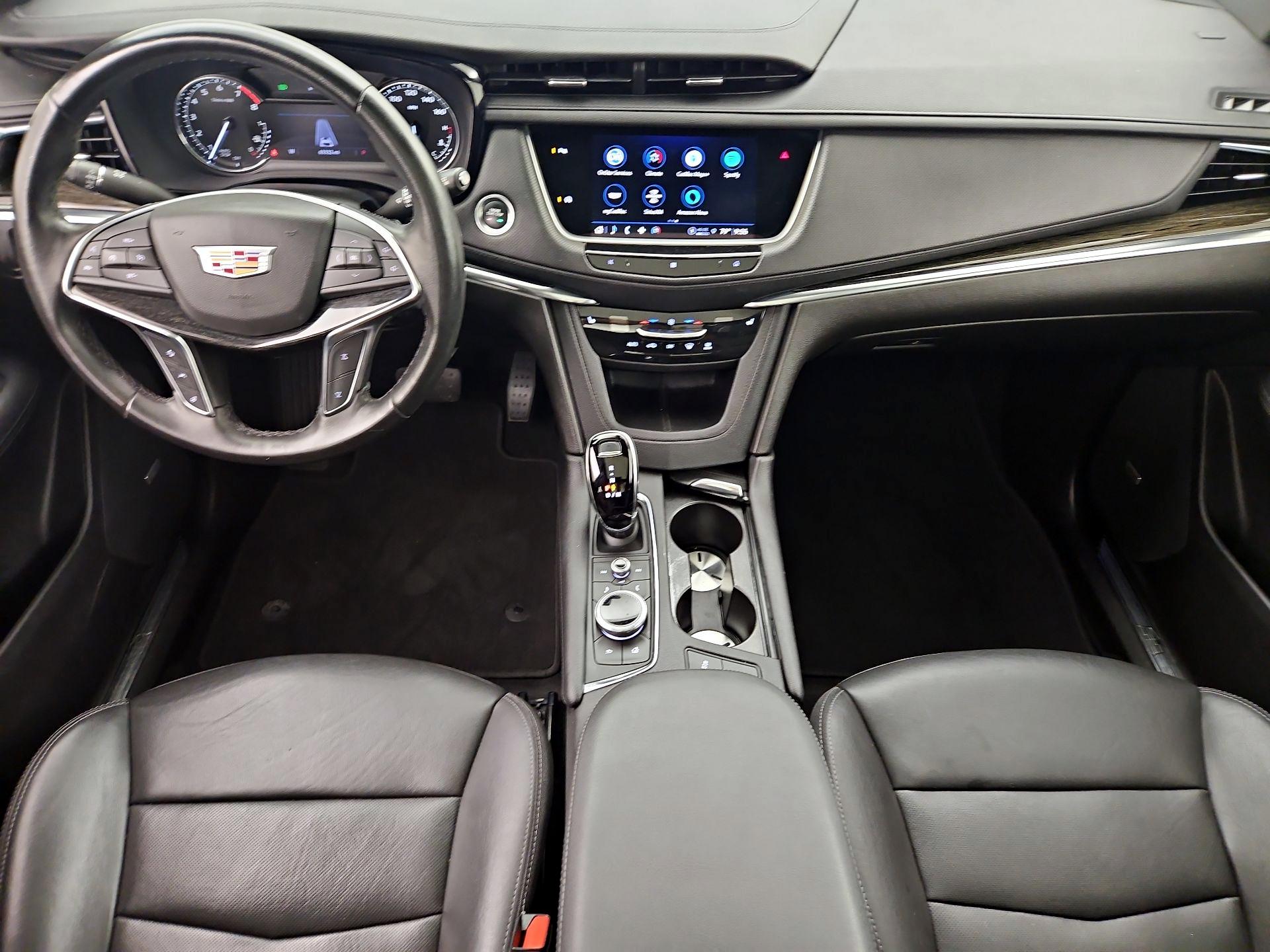 Thumbnail: 2021 Cadillac XT5 - 9