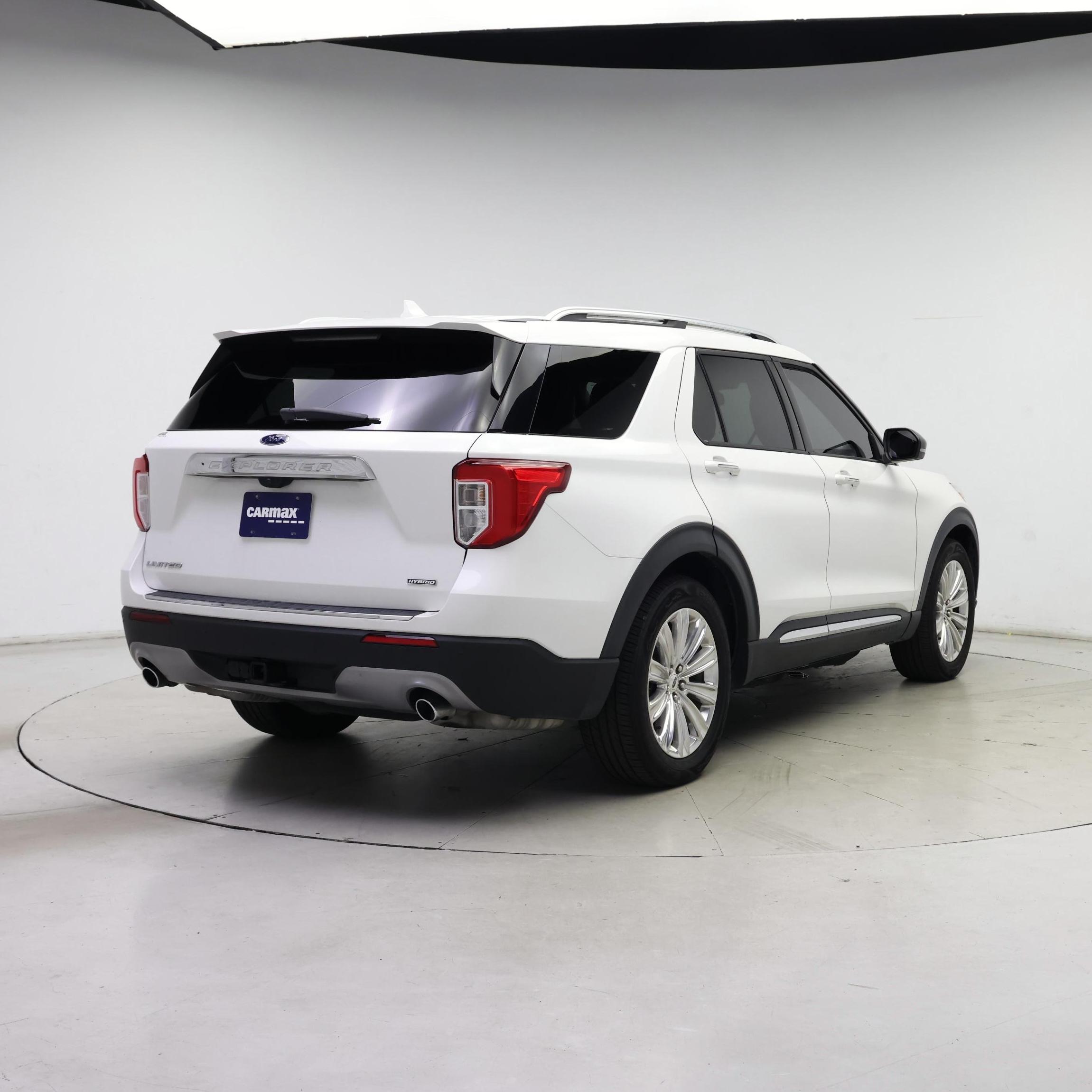 Thumbnail: 2021 Ford Explorer - 8