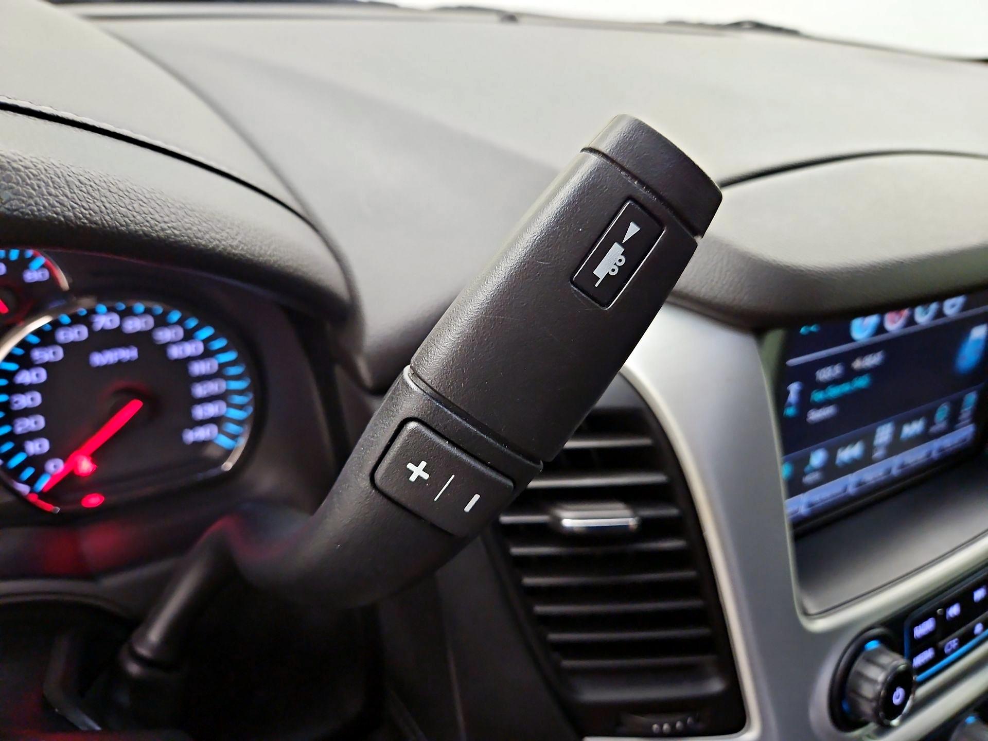 Thumbnail: 2018 GMC Yukon - 17