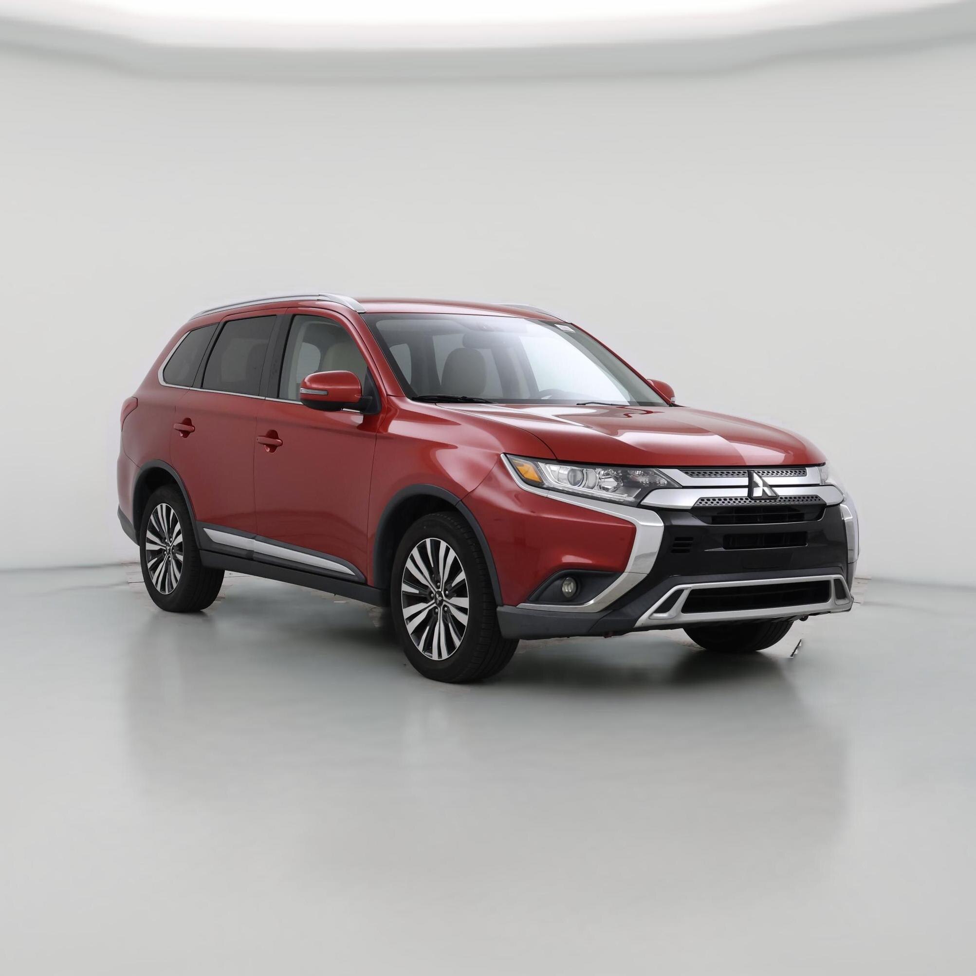 Thumbnail: 2019 Mitsubishi Outlander - 1