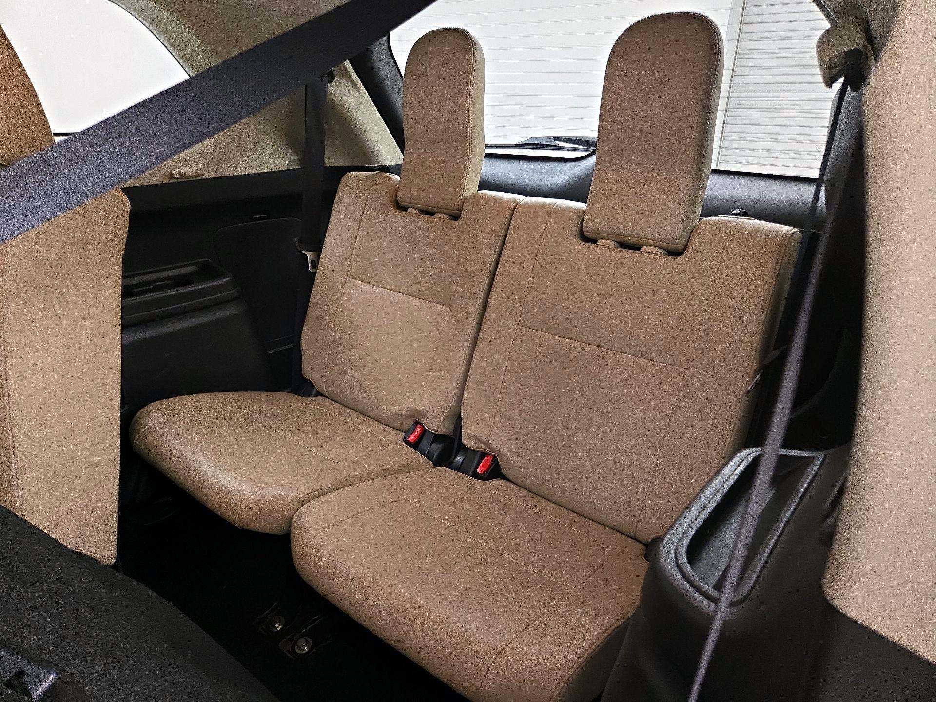 Thumbnail: 2019 Mitsubishi Outlander - 20