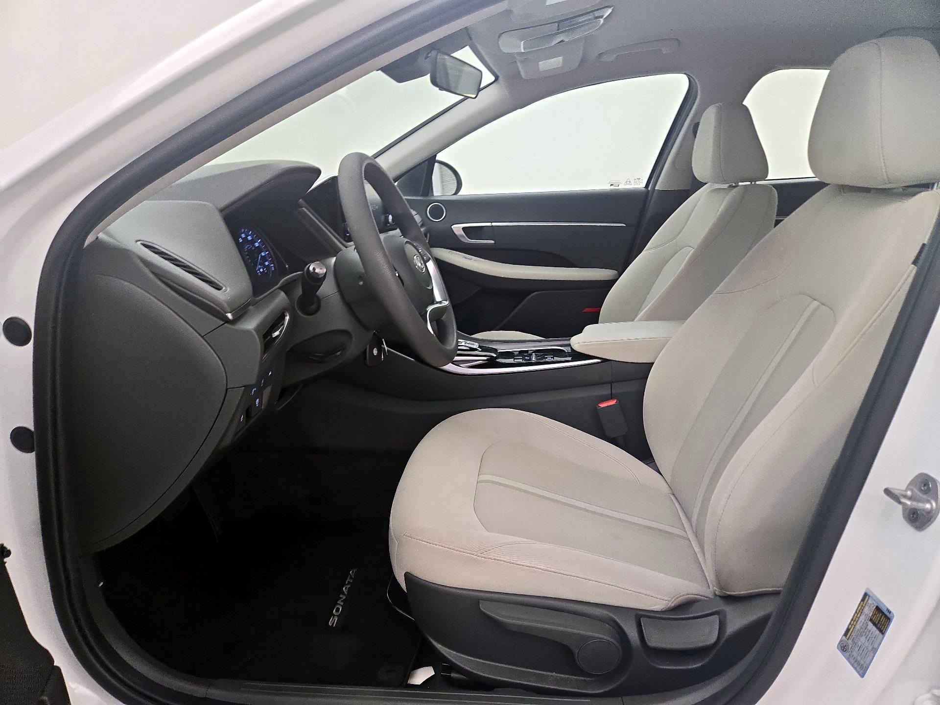 Thumbnail: 2023 Hyundai Sonata - 11