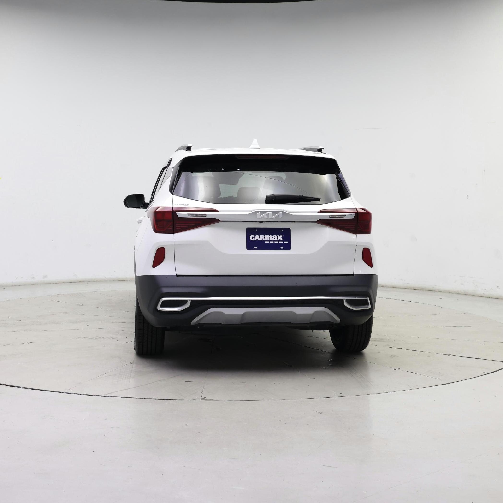 Thumbnail: 2023 Kia Seltos - 6