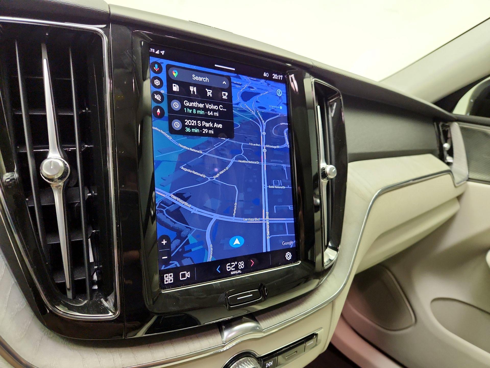 Thumbnail: 2023 Volvo XC60 - 14