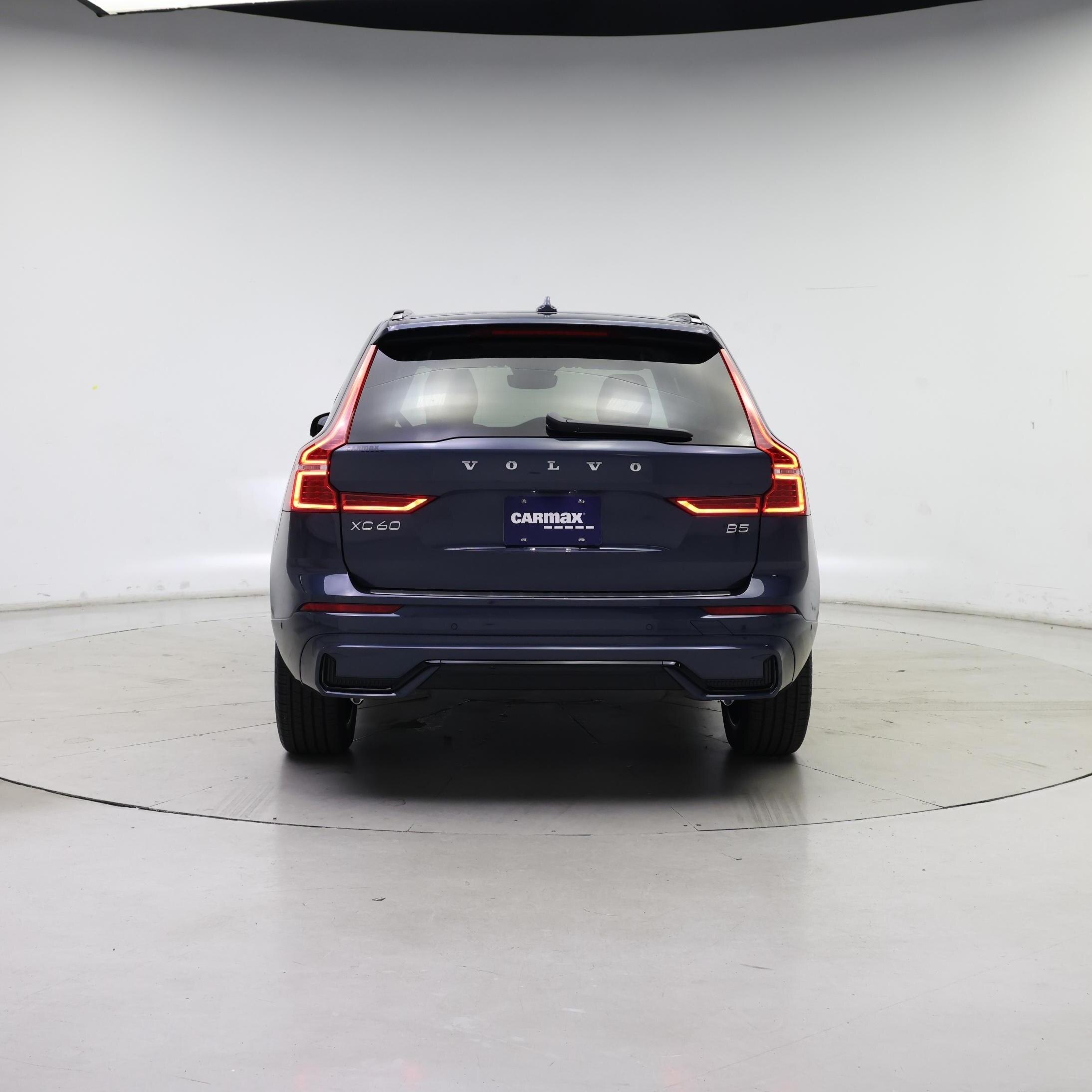 Thumbnail: 2023 Volvo XC60 - 6