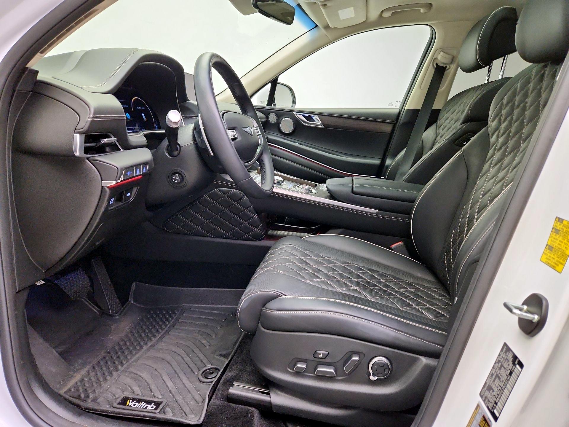 Thumbnail: 2024 Genesis GV80 - 11