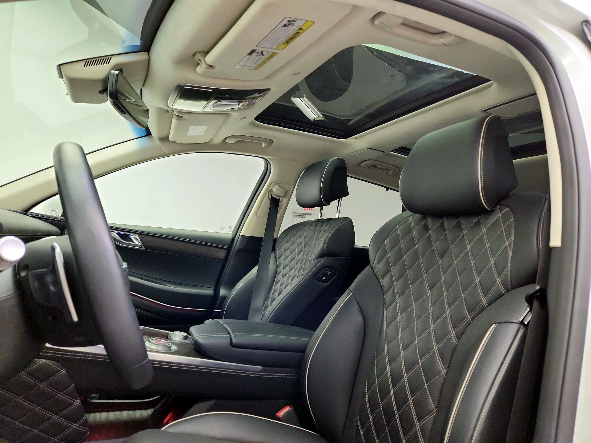 Thumbnail: 2024 Genesis GV80 - 20