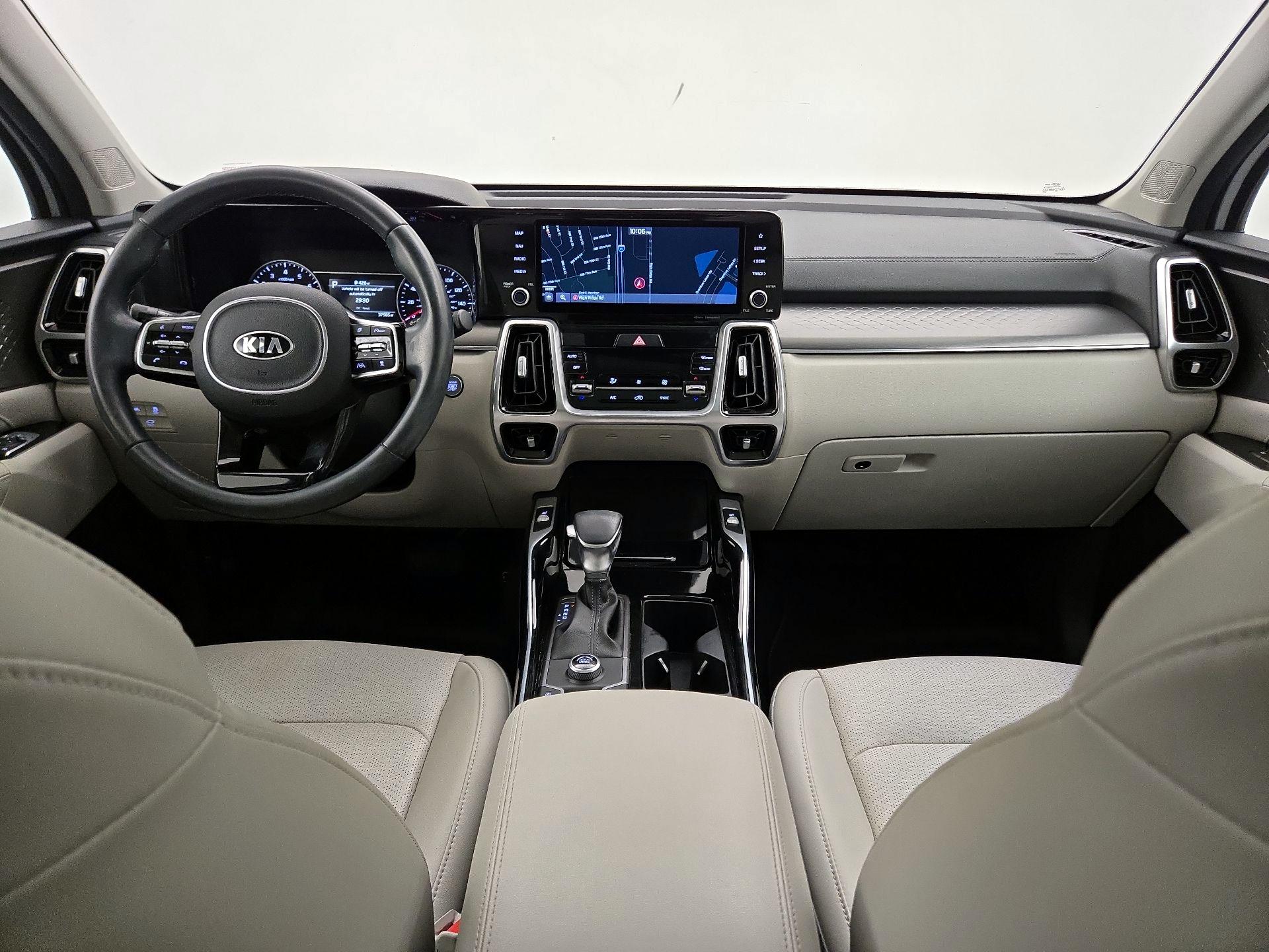 Thumbnail: 2021 Kia Sorento - 9