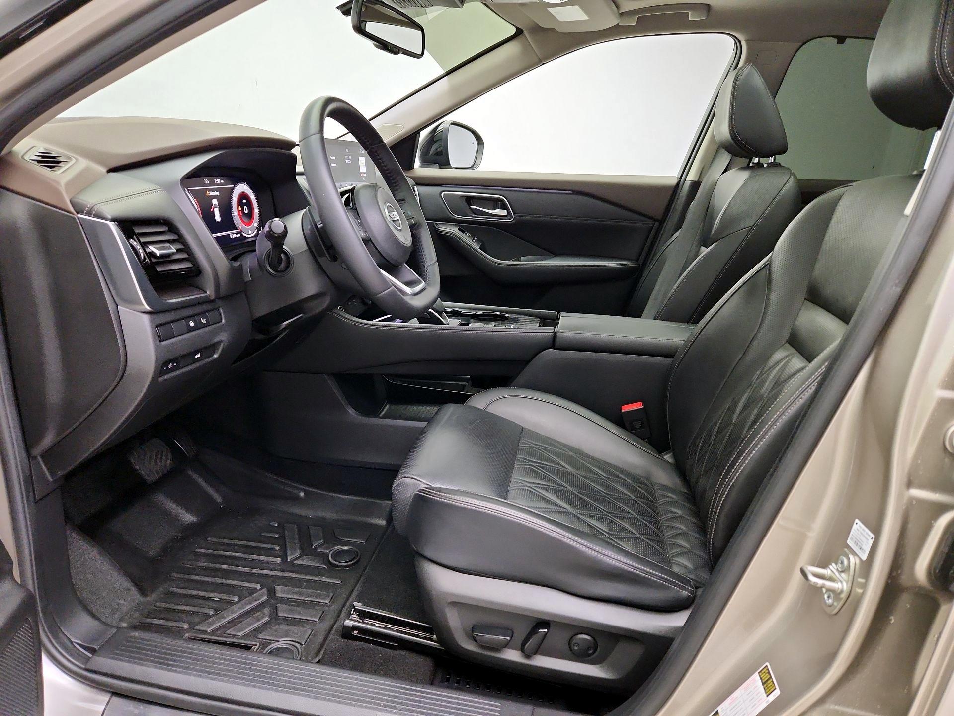 Thumbnail: 2021 Nissan Rogue - 11