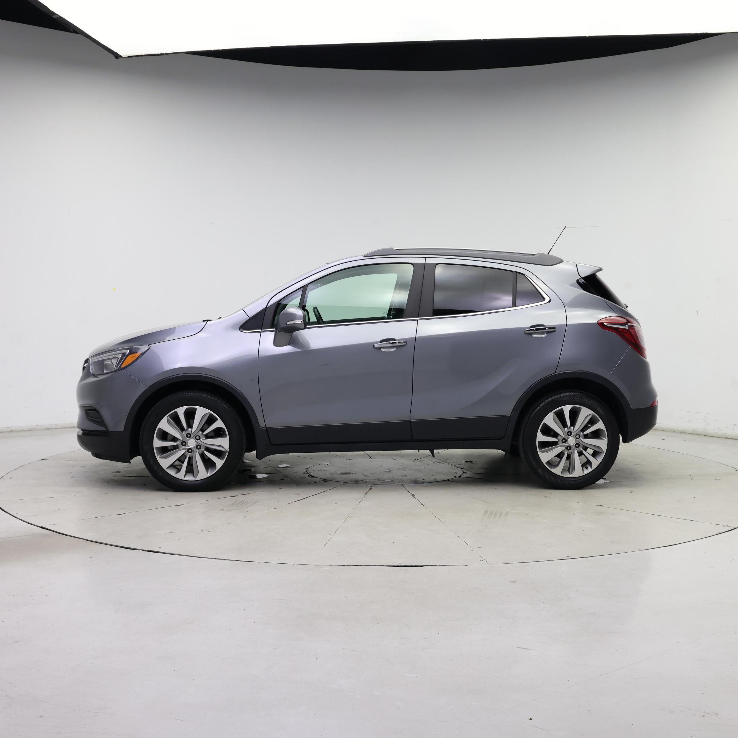 Thumbnail: 2019 Buick Encore - 3
