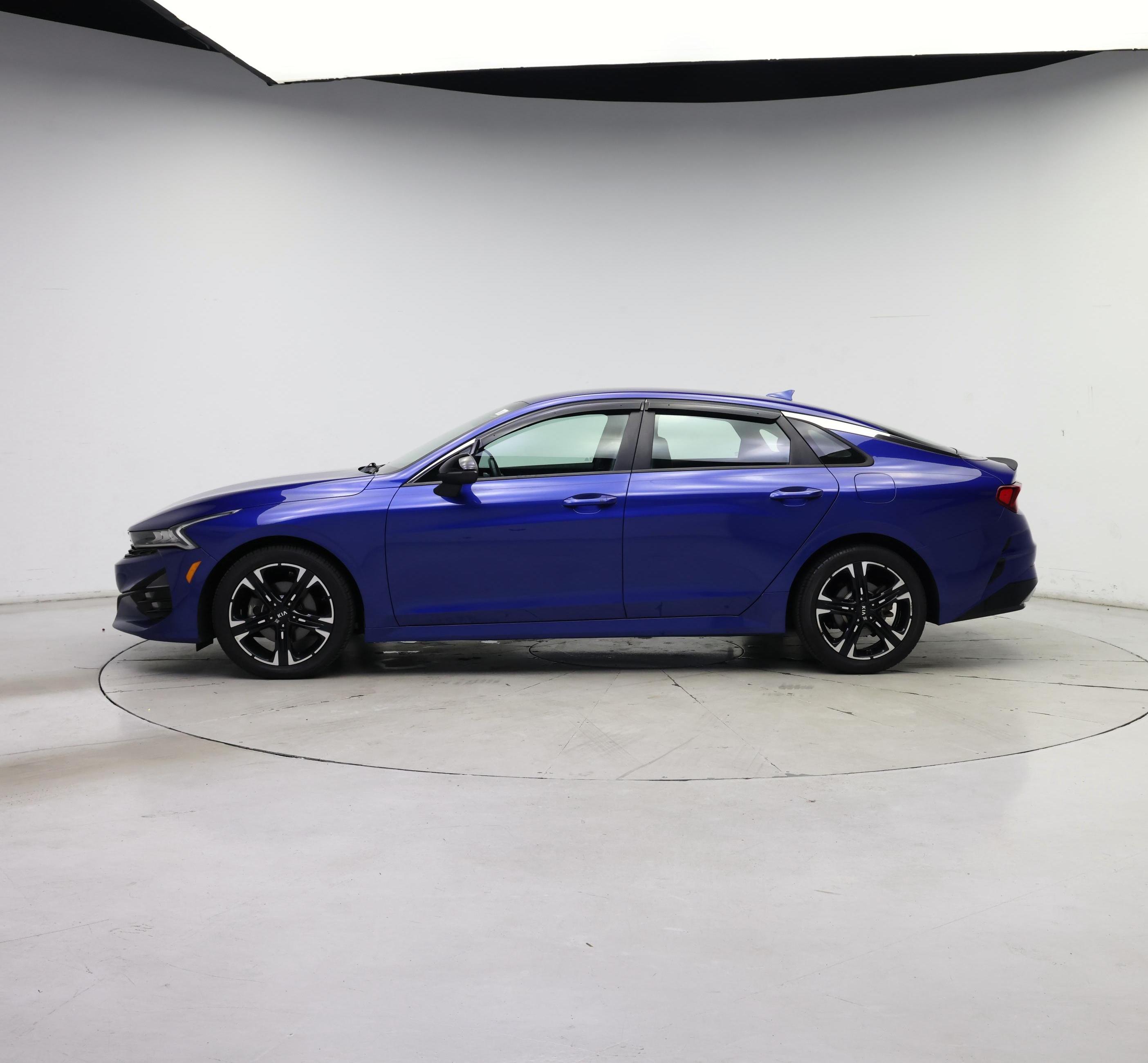 Thumbnail: 2021 Kia K5 - 3