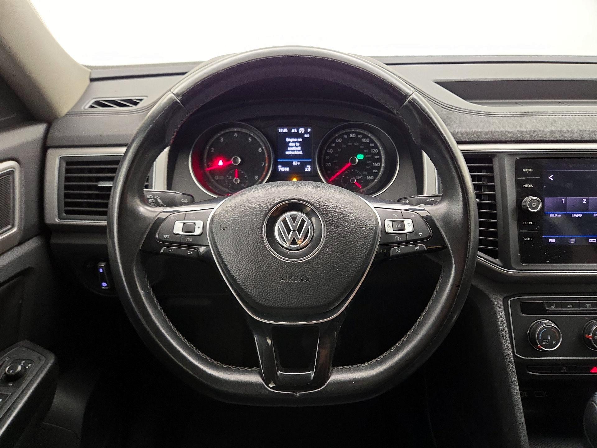 Thumbnail: 2018 Volkswagen Atlas - 10