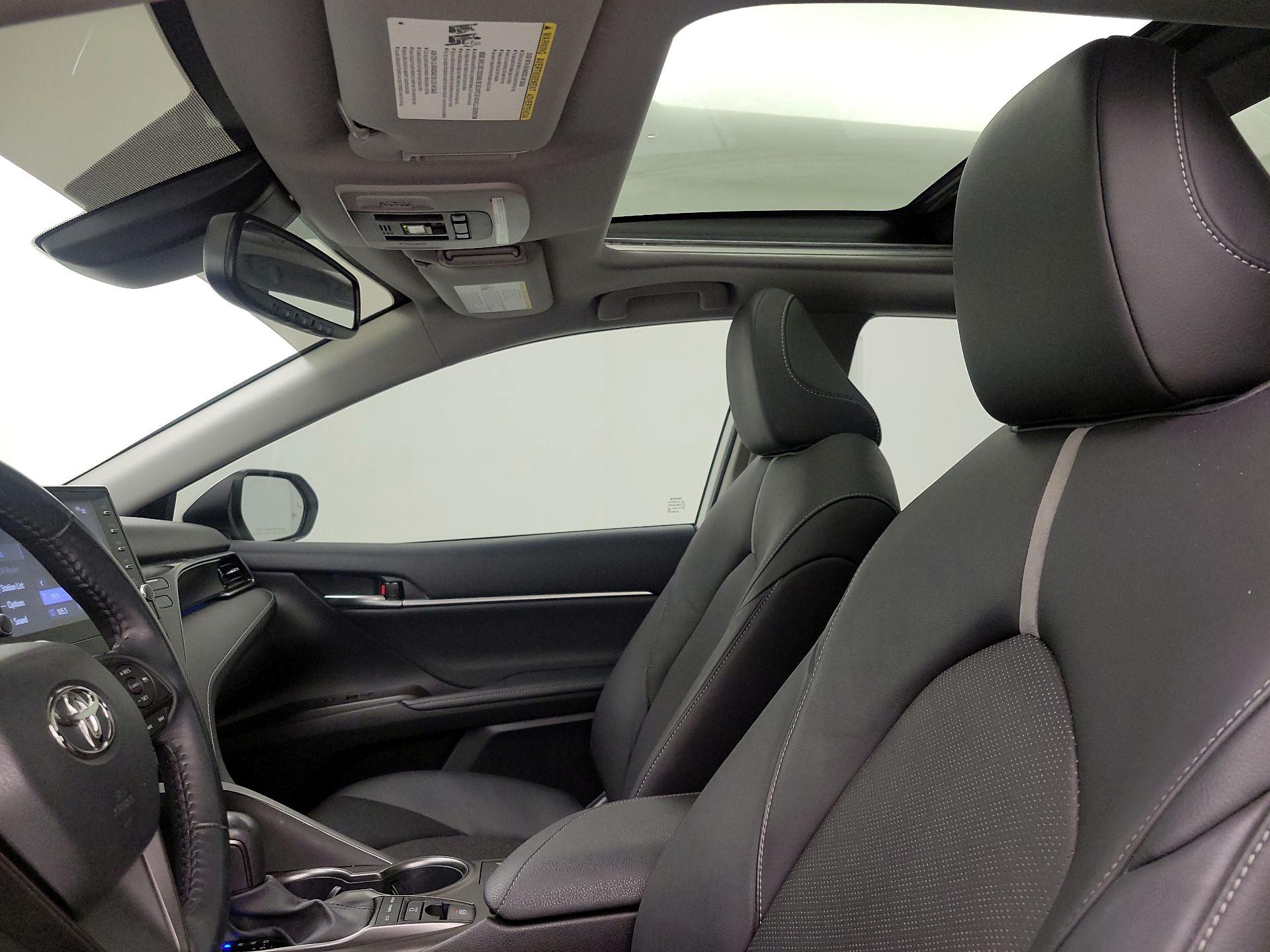 Thumbnail: 2021 Toyota Camry - 19