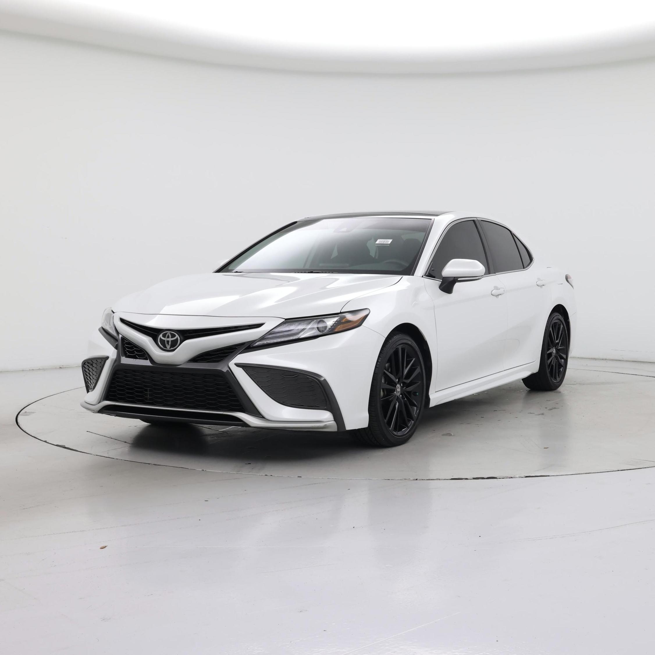 Thumbnail: 2021 Toyota Camry - 4