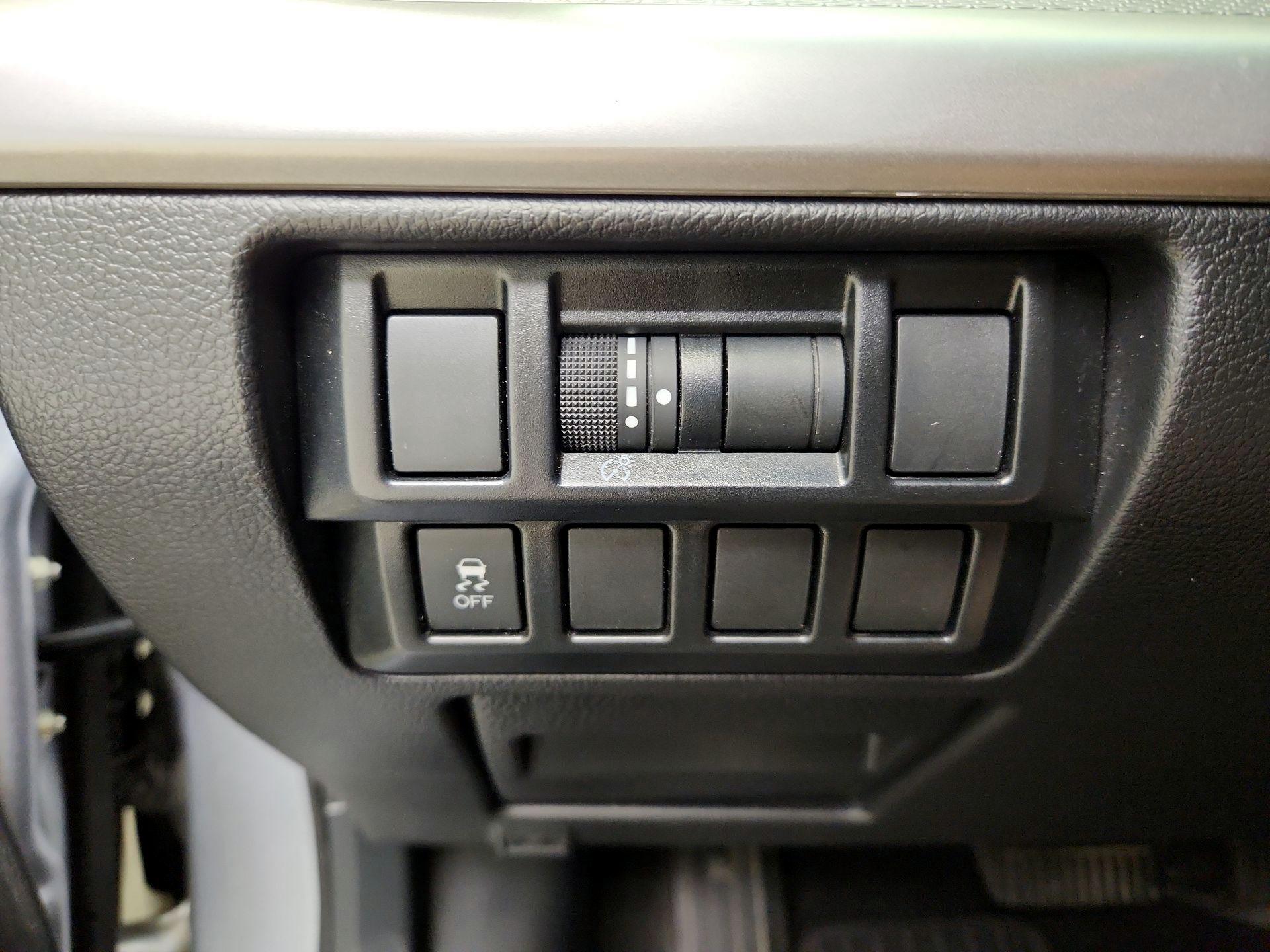 Thumbnail: 2015 Subaru Outback - 13