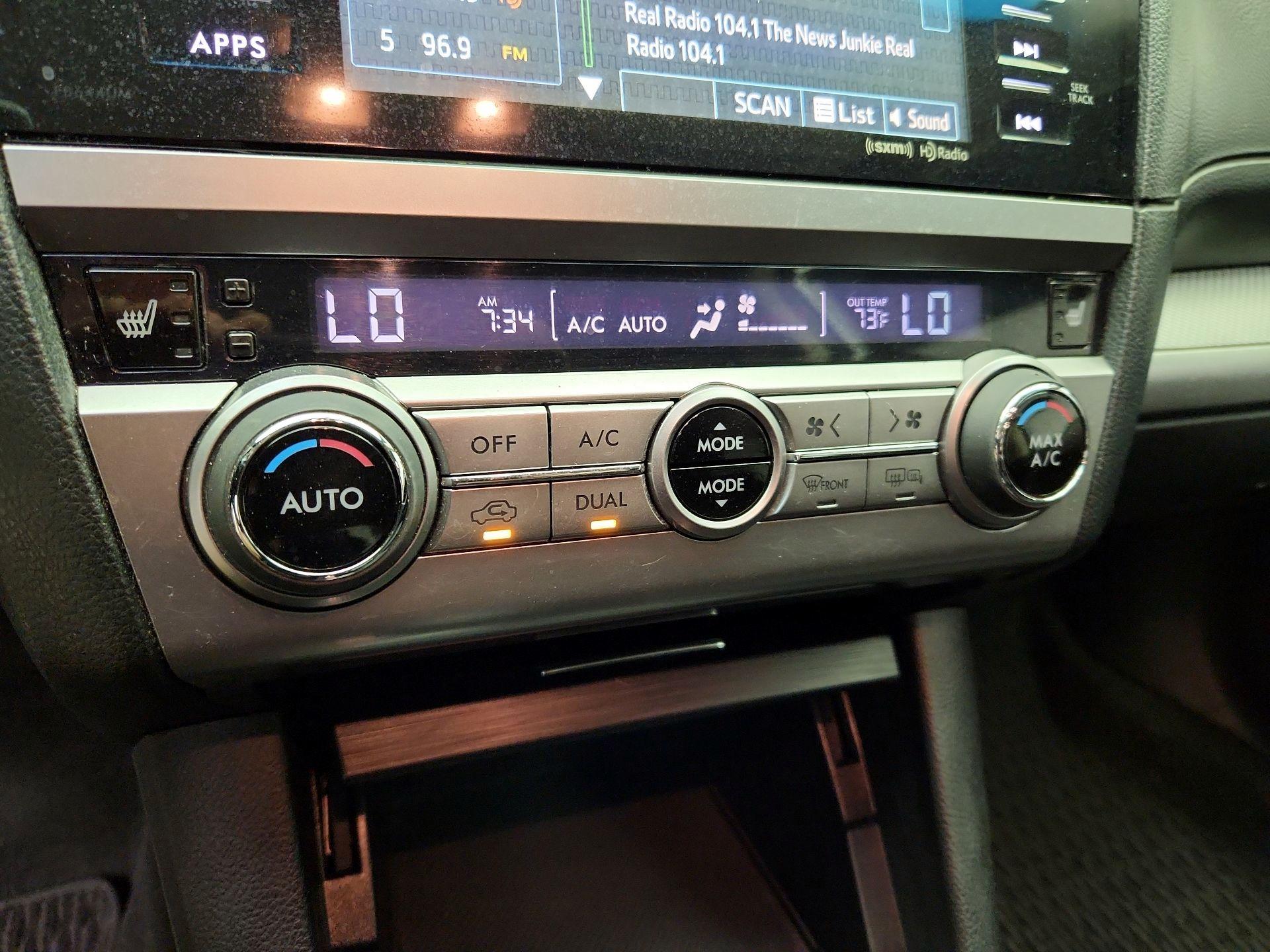 Thumbnail: 2015 Subaru Outback - 16