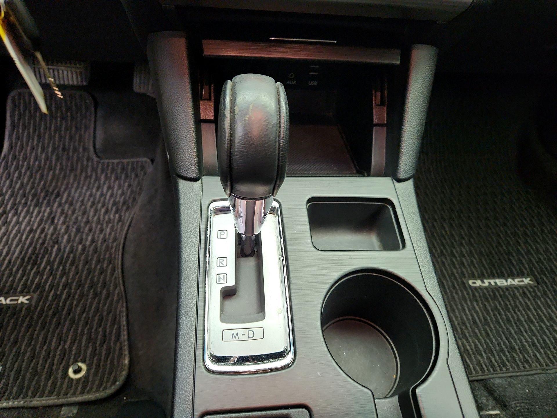 Thumbnail: 2015 Subaru Outback - 17