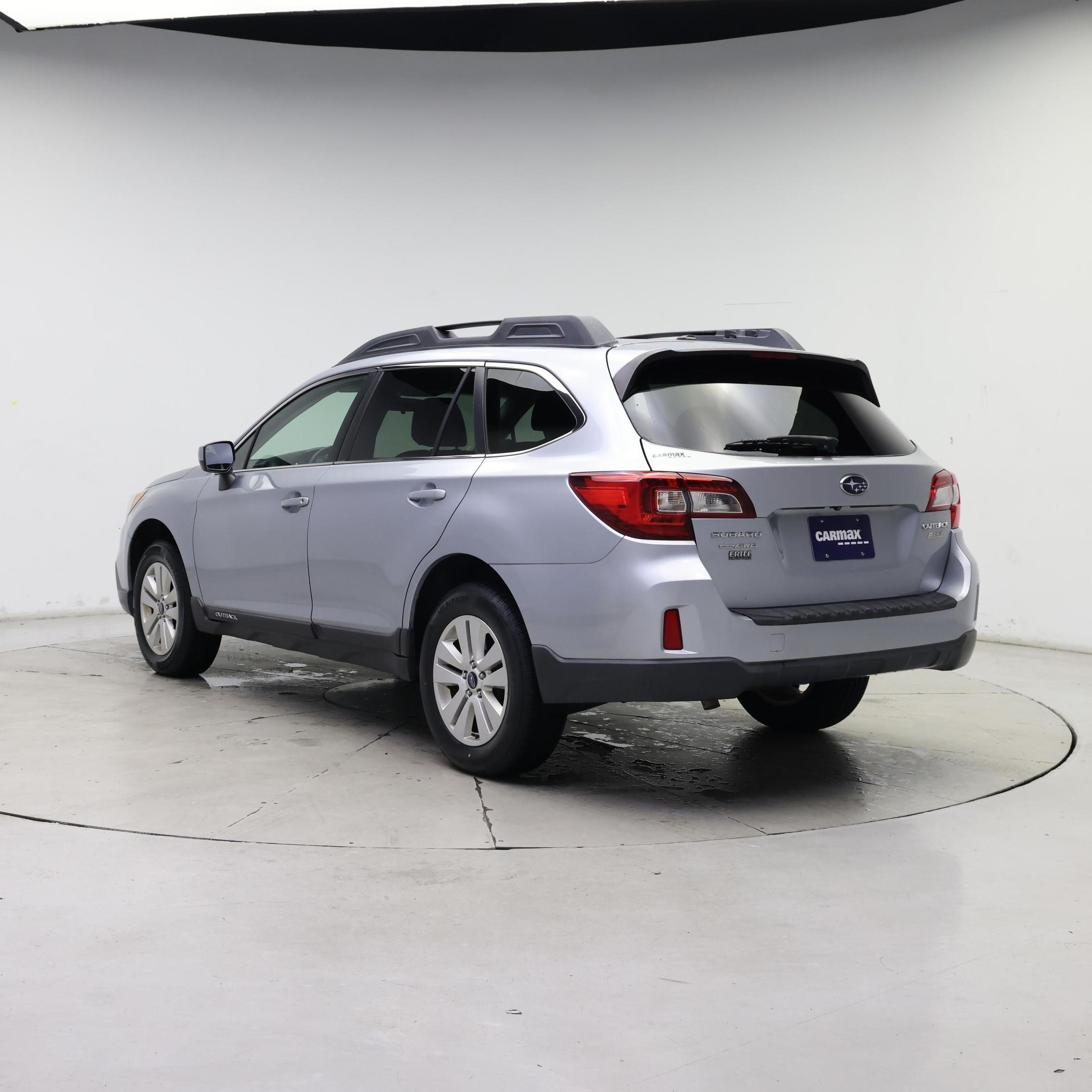 Thumbnail: 2015 Subaru Outback - 2