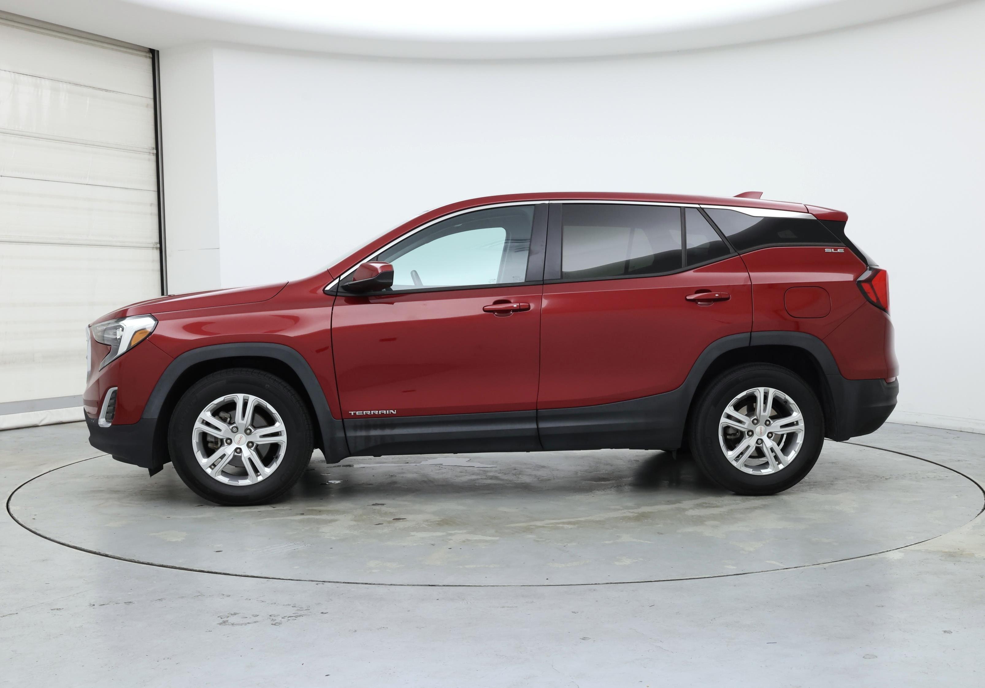 Thumbnail: 2020 GMC Terrain - 3