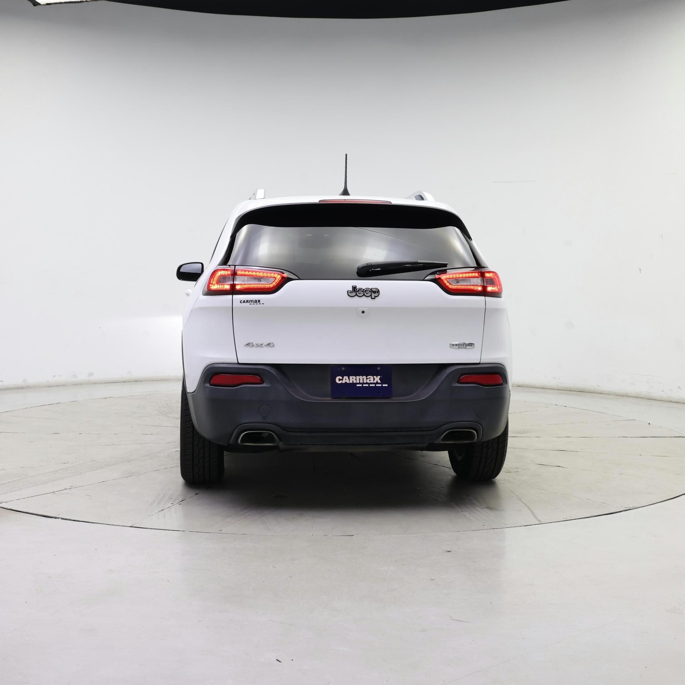 Thumbnail: 2018 Jeep Cherokee - 6