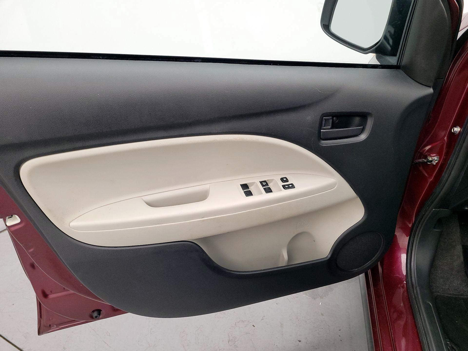 Thumbnail: 2020 Mitsubishi Mirage G4 - 12