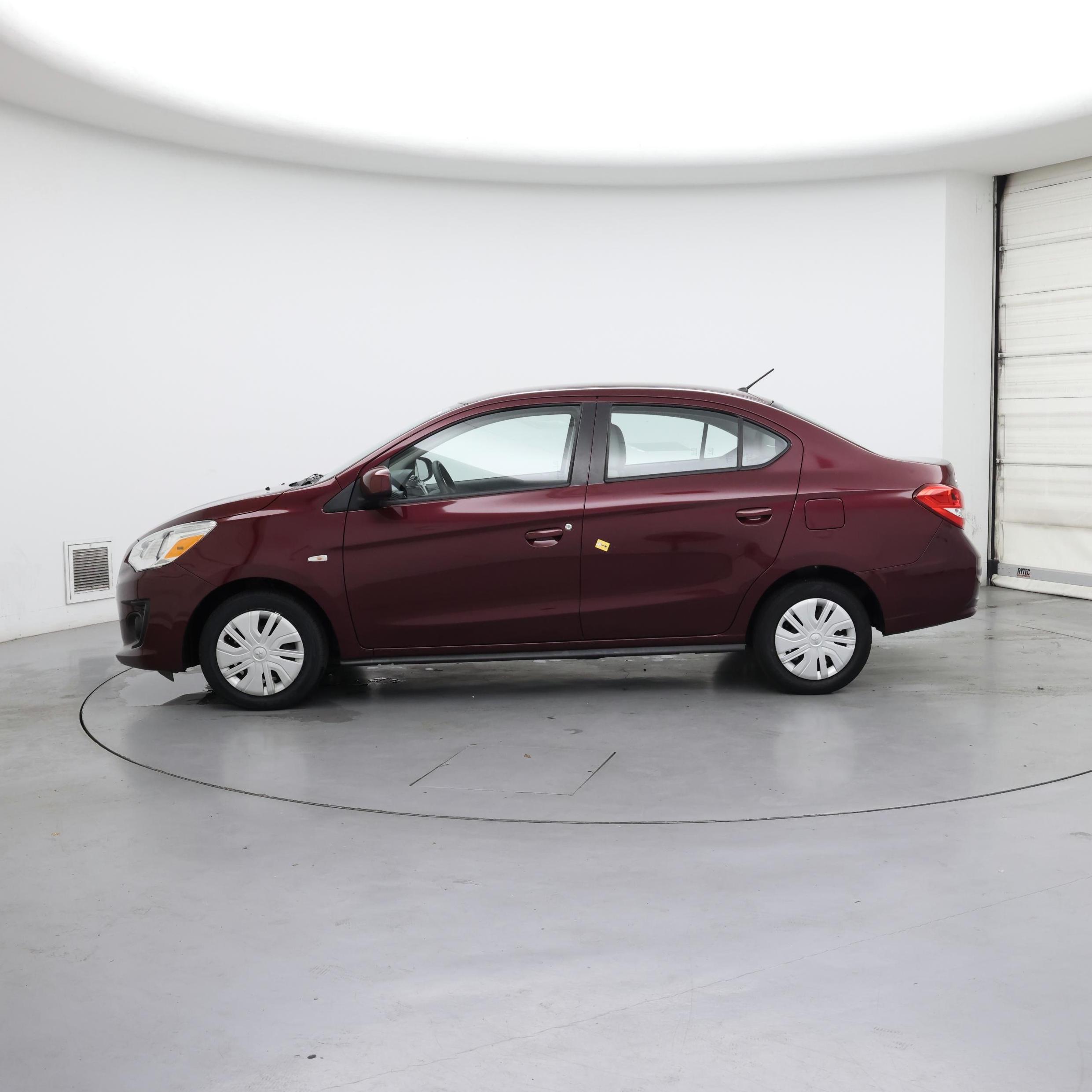 Thumbnail: 2020 Mitsubishi Mirage G4 - 3