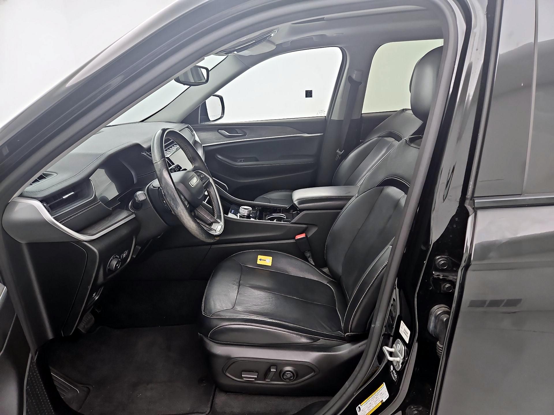 Thumbnail: 2021 Jeep Grand Cherokee L - 11