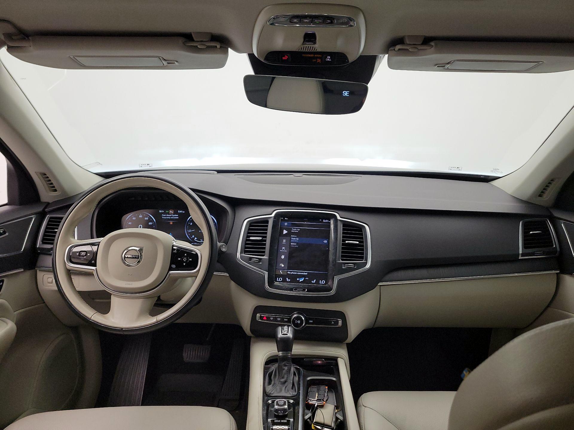 Thumbnail: 2020 Volvo XC90 - 9