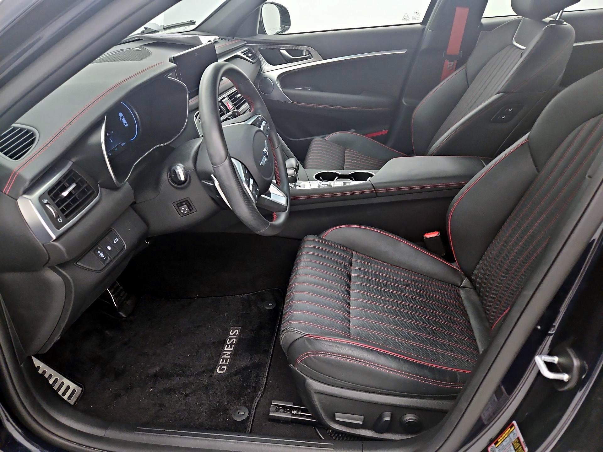 Thumbnail: 2023 Genesis G70 - 11