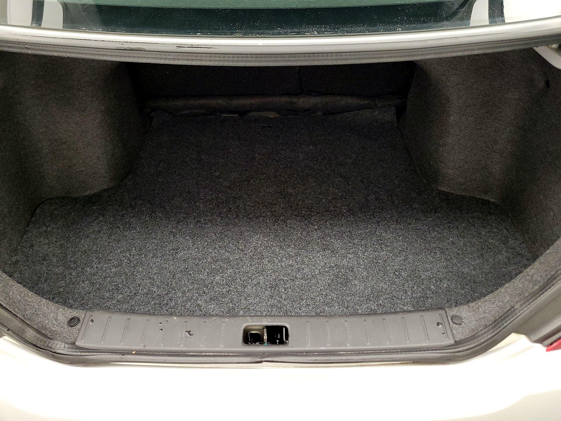 Thumbnail: 2019 Nissan Versa - 19