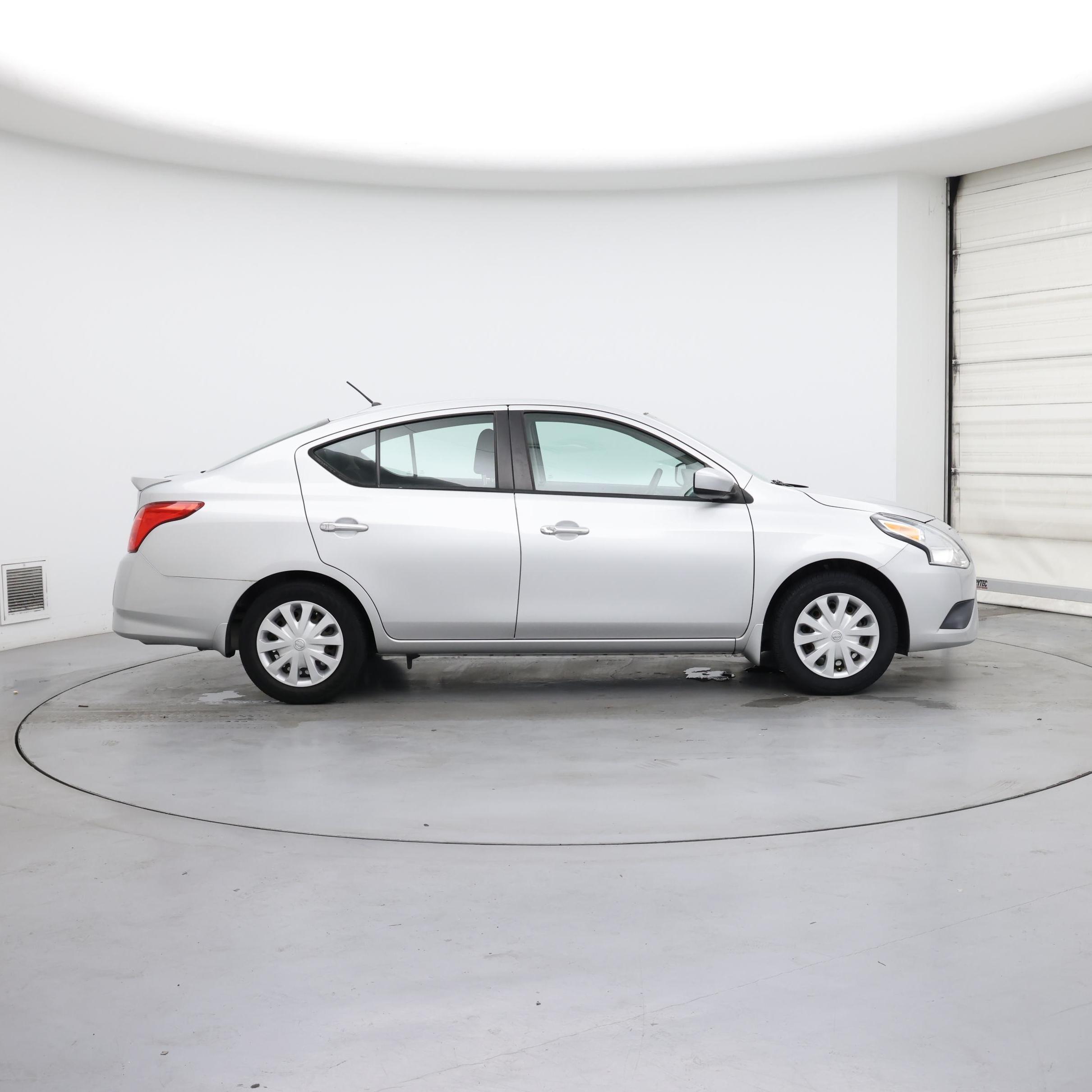 Thumbnail: 2019 Nissan Versa - 7