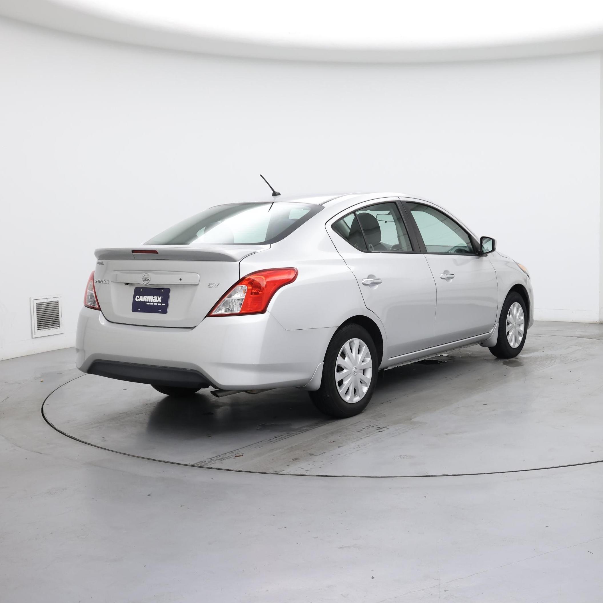 Thumbnail: 2019 Nissan Versa - 8