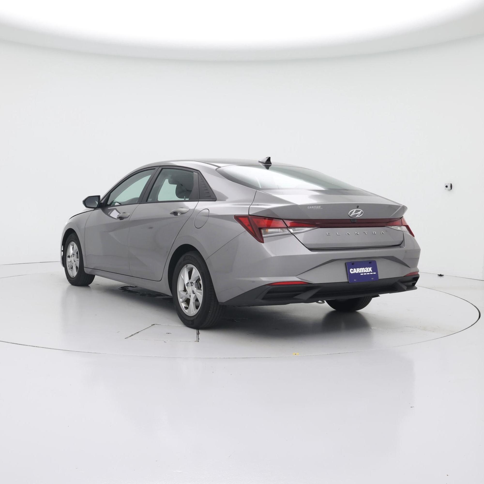 Thumbnail: 2021 Hyundai Elantra - 2