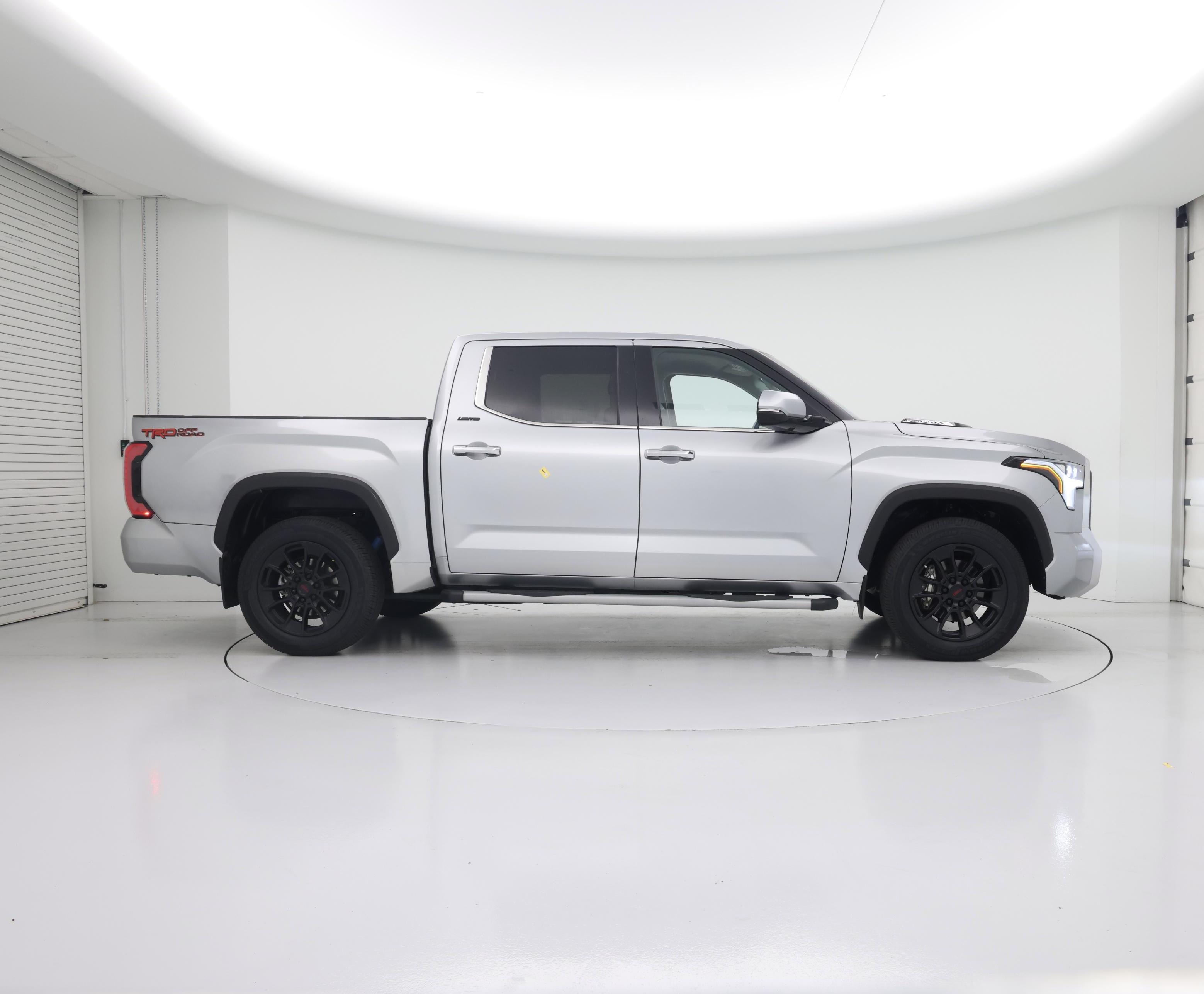 Thumbnail: 2023 Toyota Tundra - 7