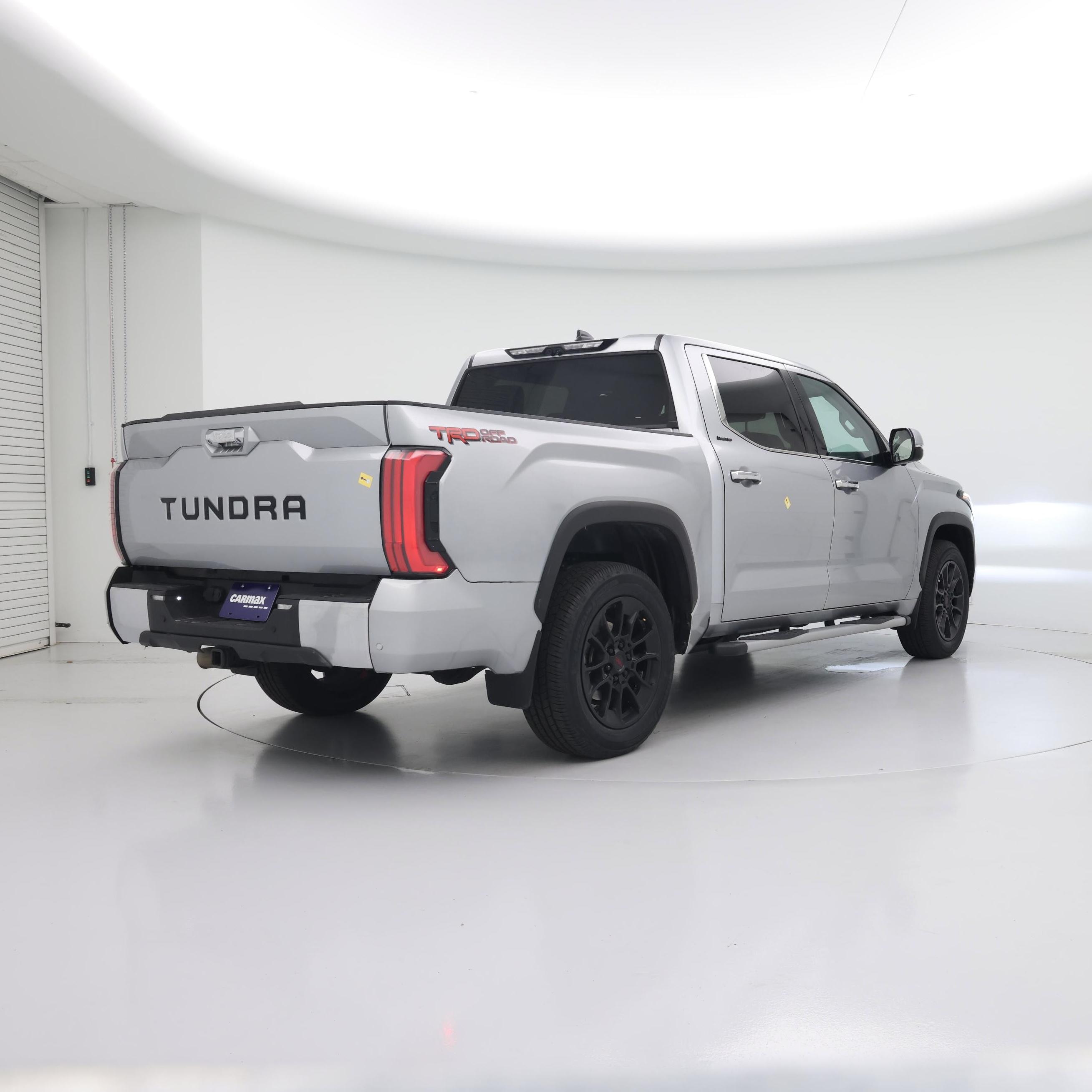 Thumbnail: 2023 Toyota Tundra - 8