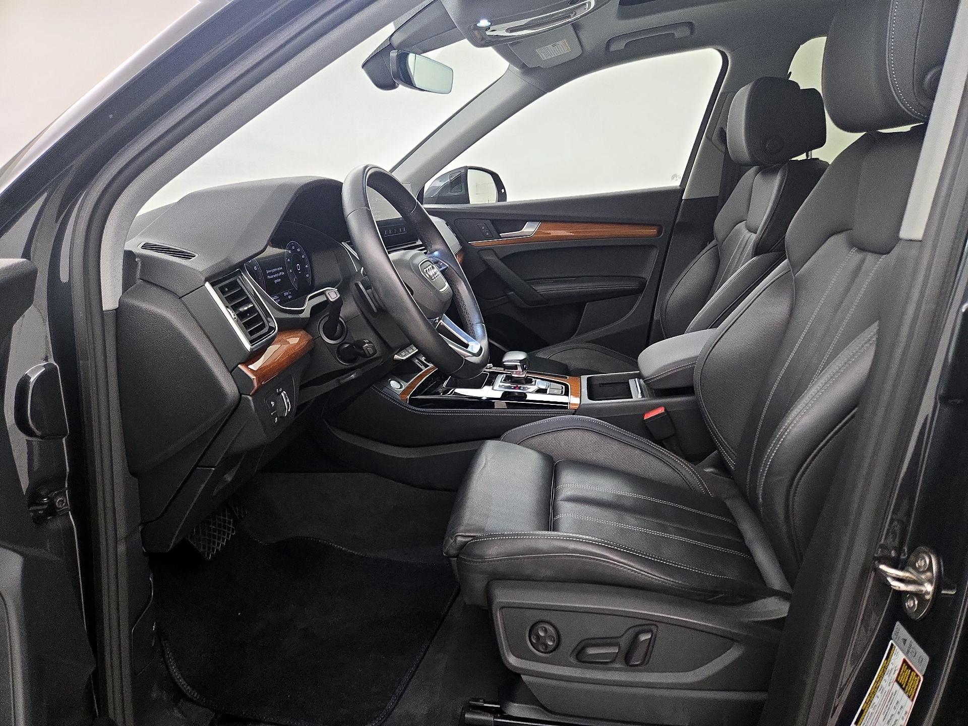 Thumbnail: 2021 Audi Q5 - 9