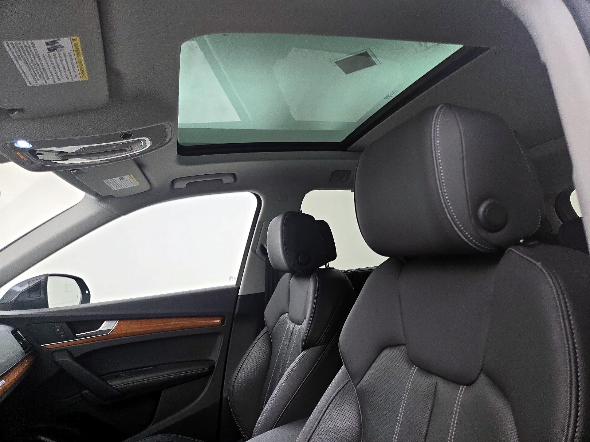 Thumbnail: 2021 Audi Q5 - 17
