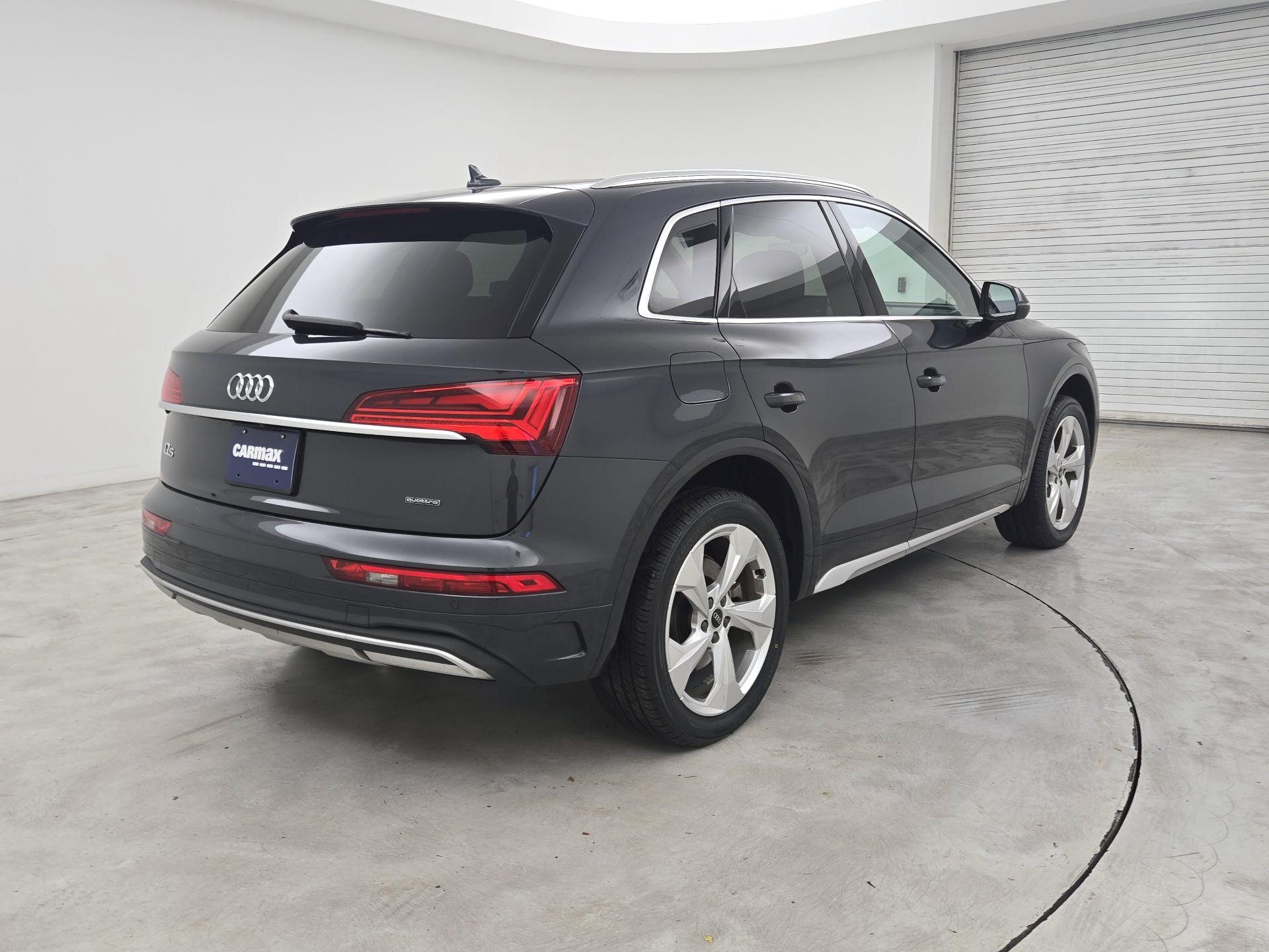 Thumbnail: 2021 Audi Q5 - 5