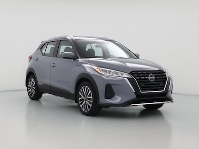 Gray 2022 Nissan Kicks SV