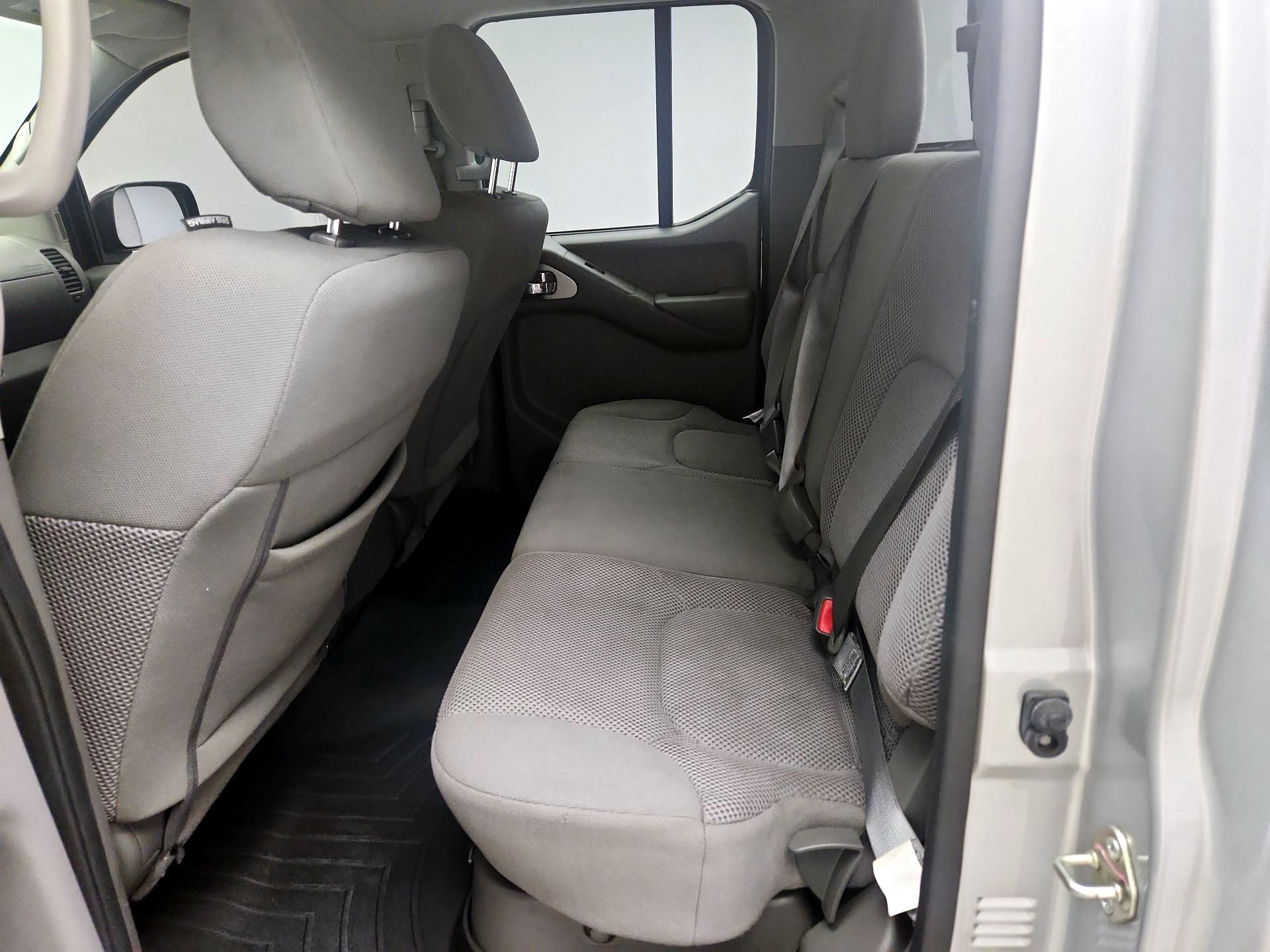 Thumbnail: 2019 Nissan Frontier - 19