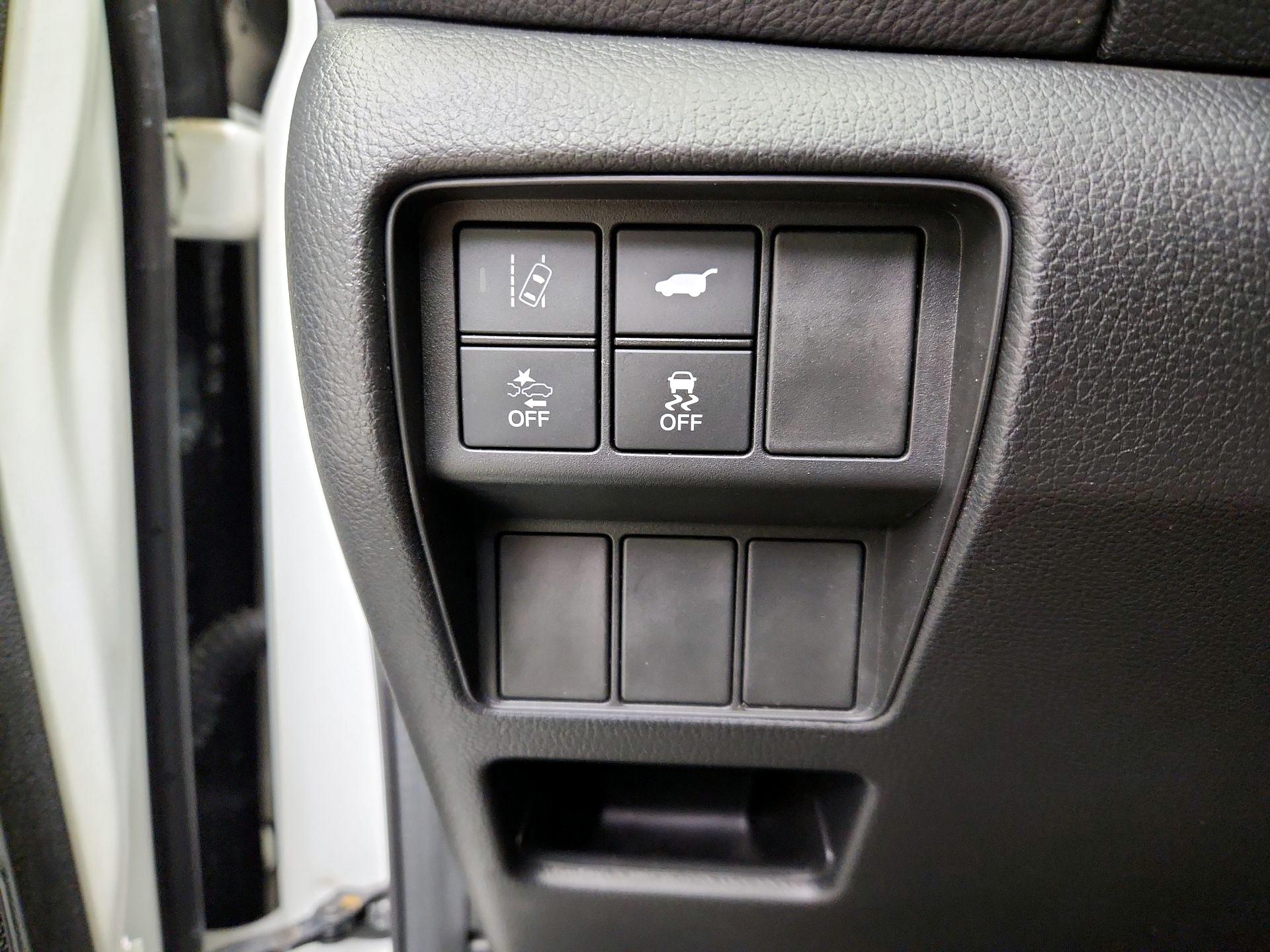 Thumbnail: 2018 Honda CR-V - 13