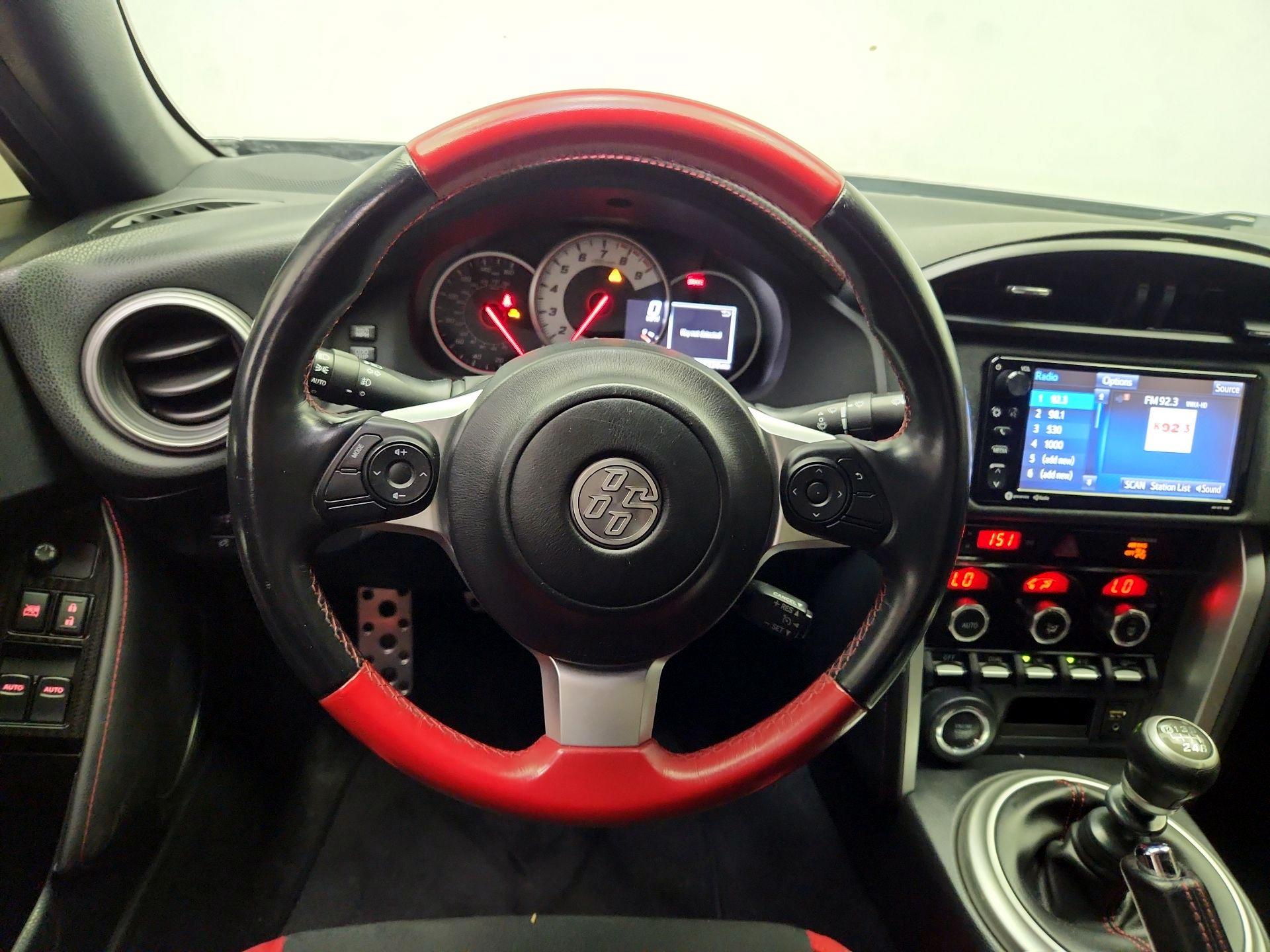 Thumbnail: 2019 Toyota 86 - 10