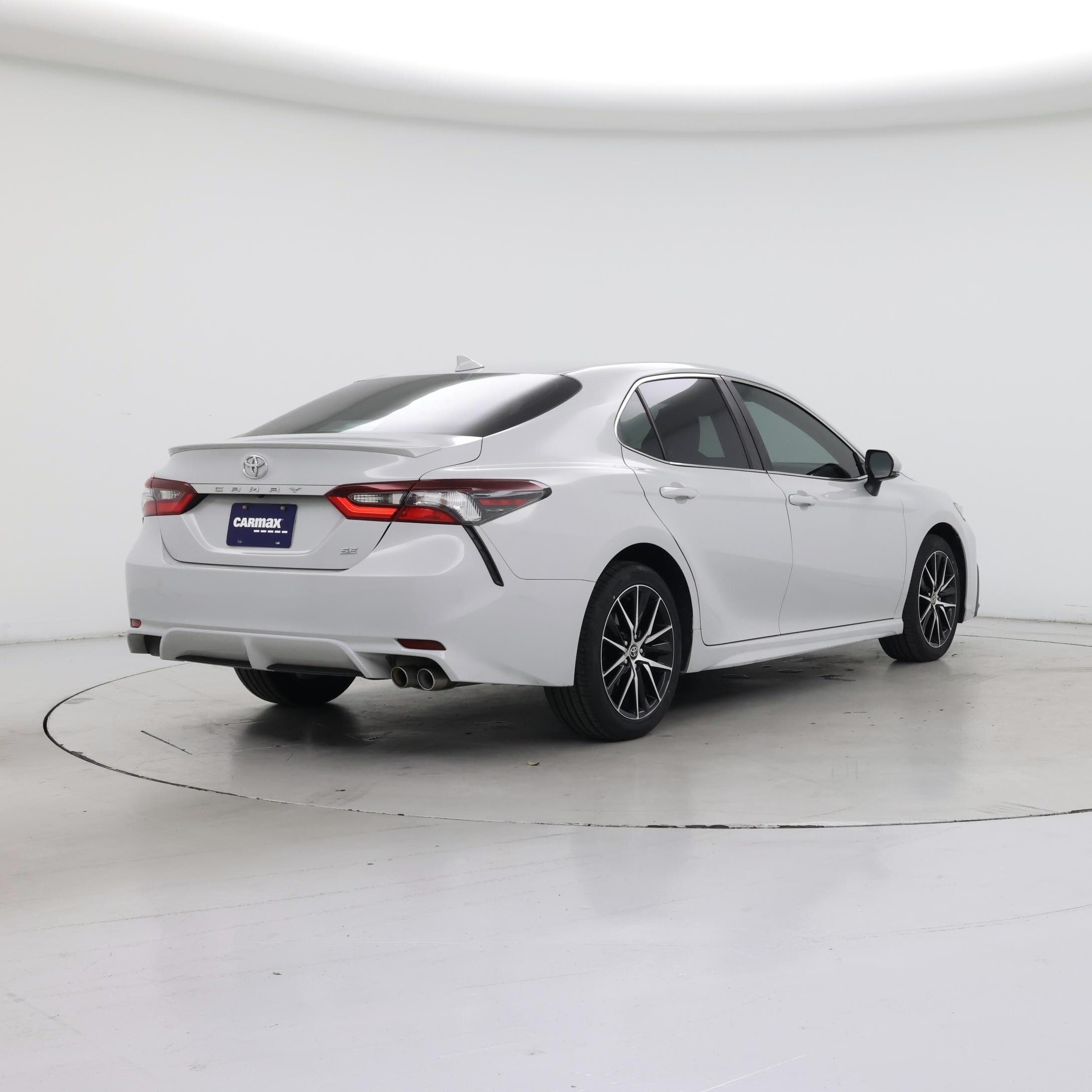 Thumbnail: 2023 Toyota Camry - 8