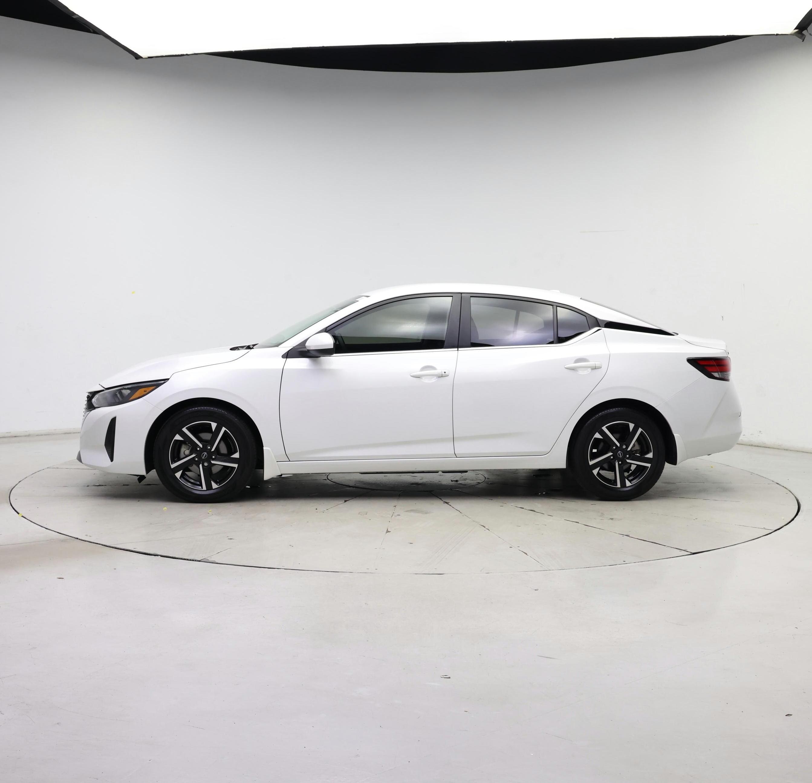 Thumbnail: 2024 Nissan Sentra - 3