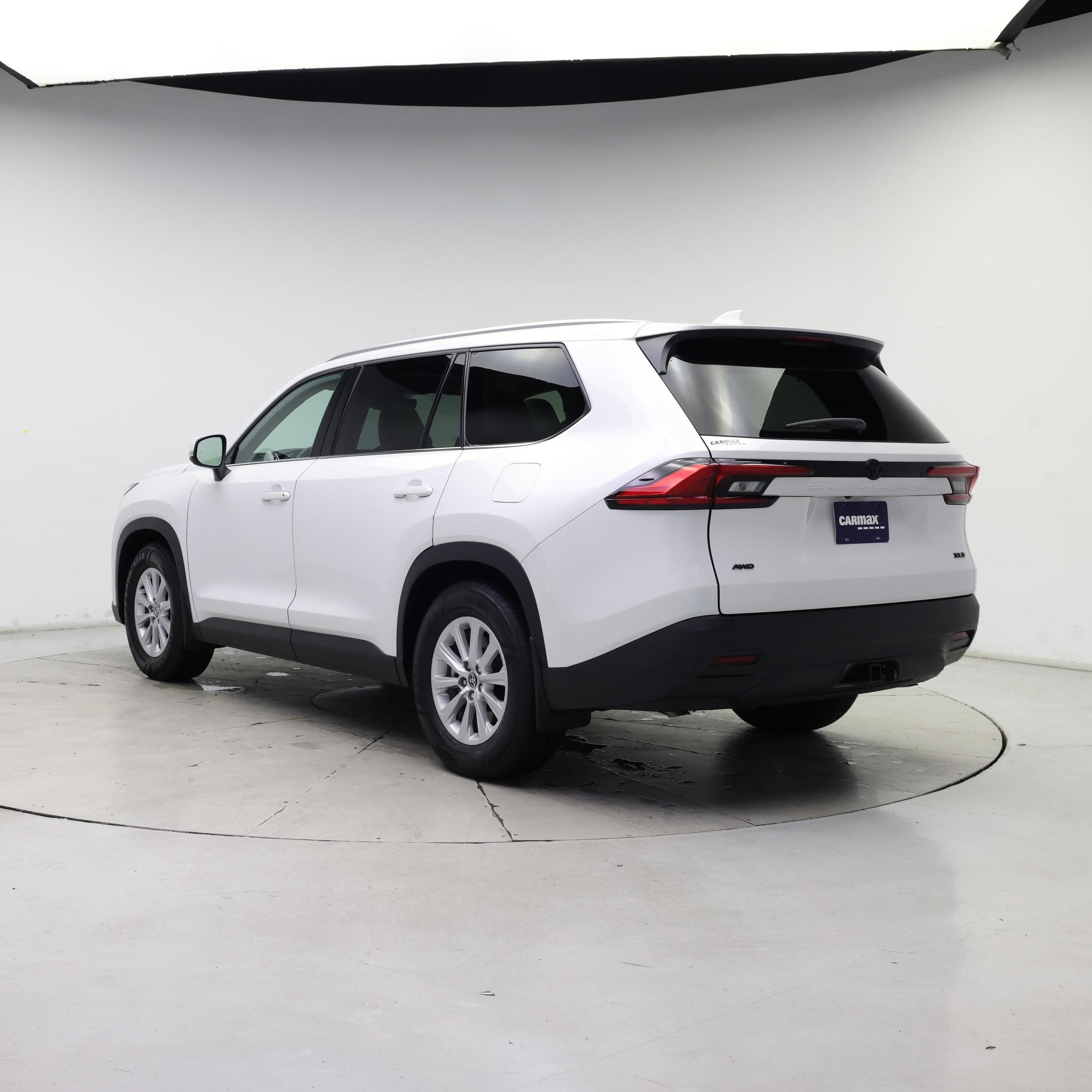 Thumbnail: 2024 Toyota Grand Highlander - 2
